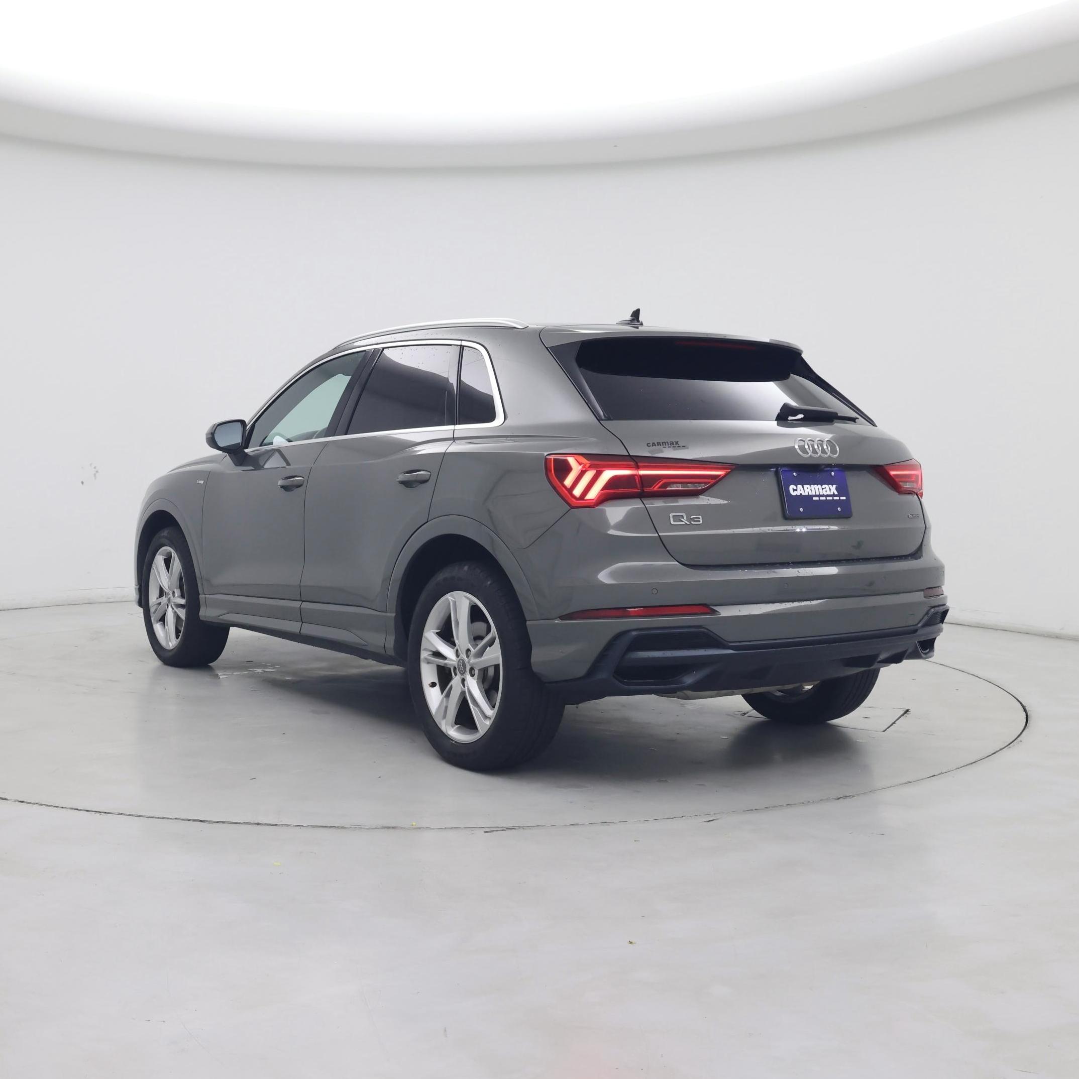 Thumbnail: 2020 Audi Q3 - 2