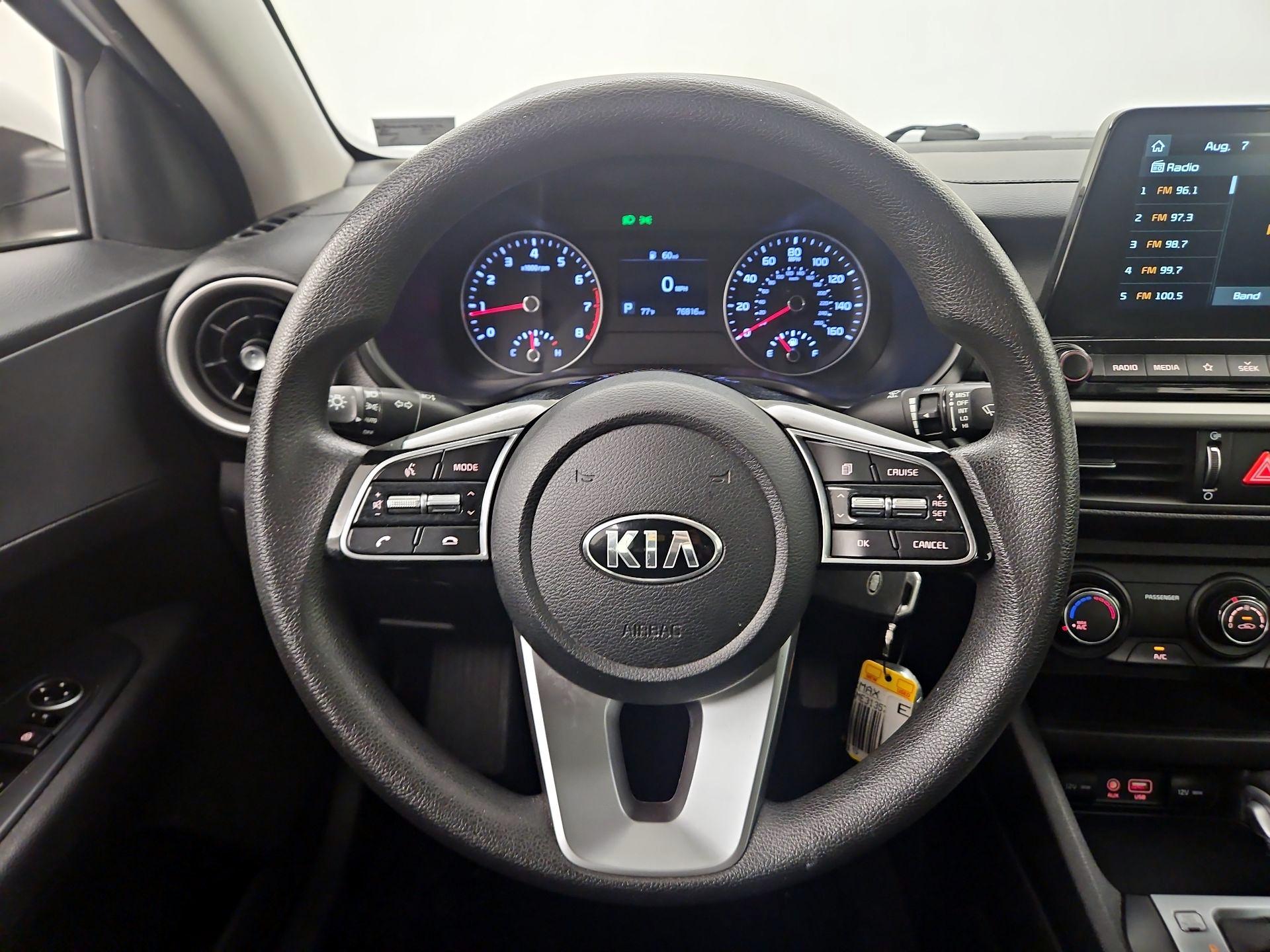 Thumbnail: 2021 Kia Forte - 10