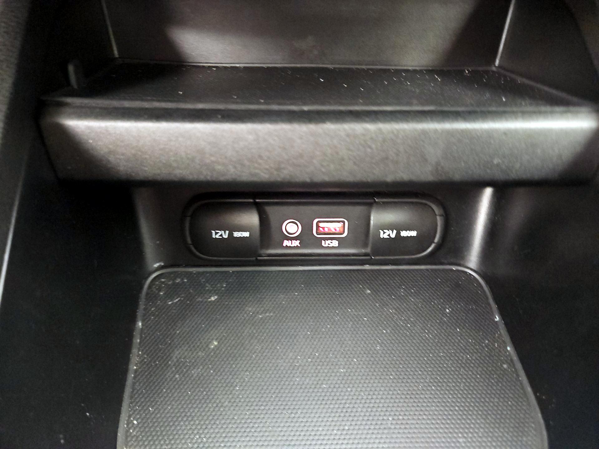 Thumbnail: 2021 Kia Forte - 18