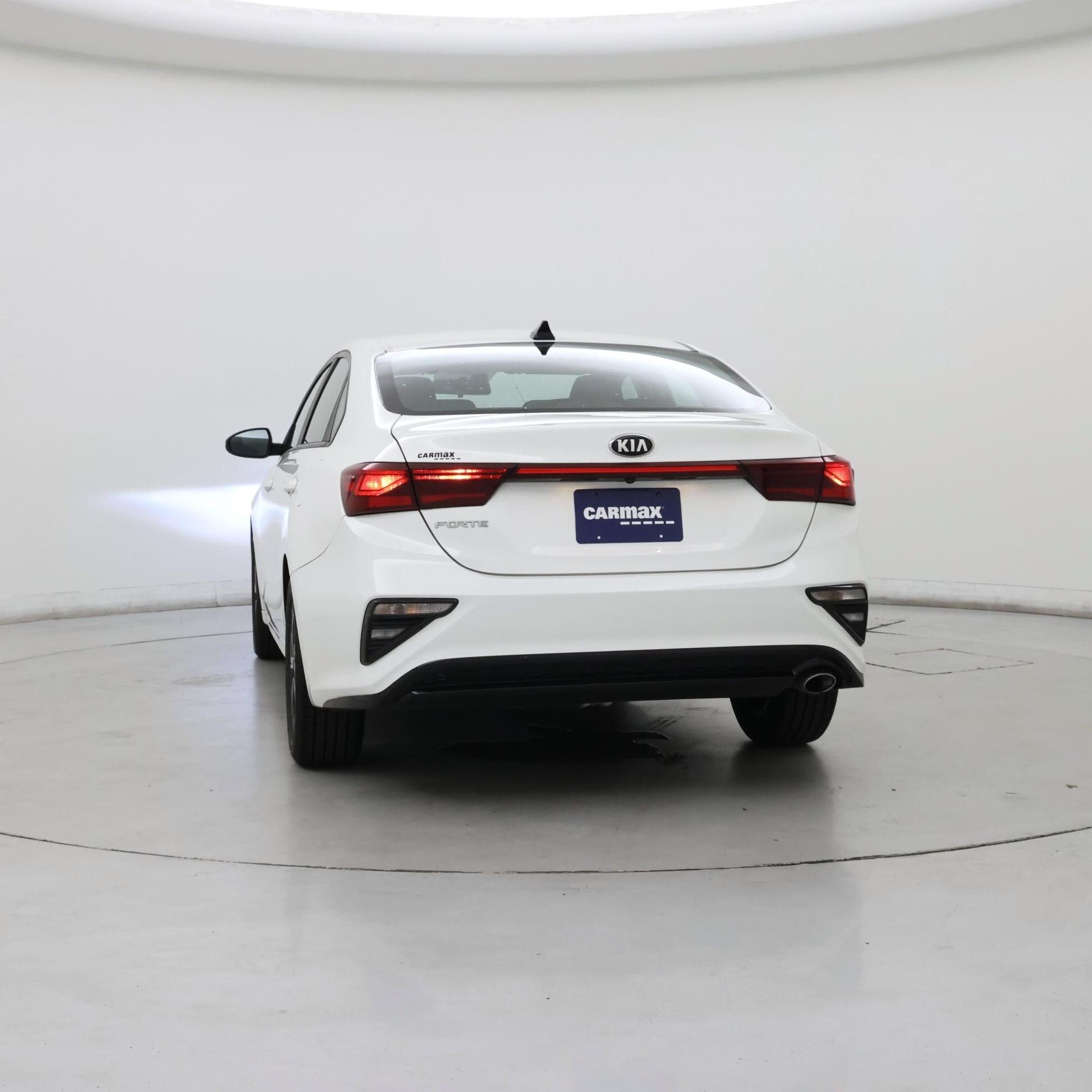 Thumbnail: 2021 Kia Forte - 6