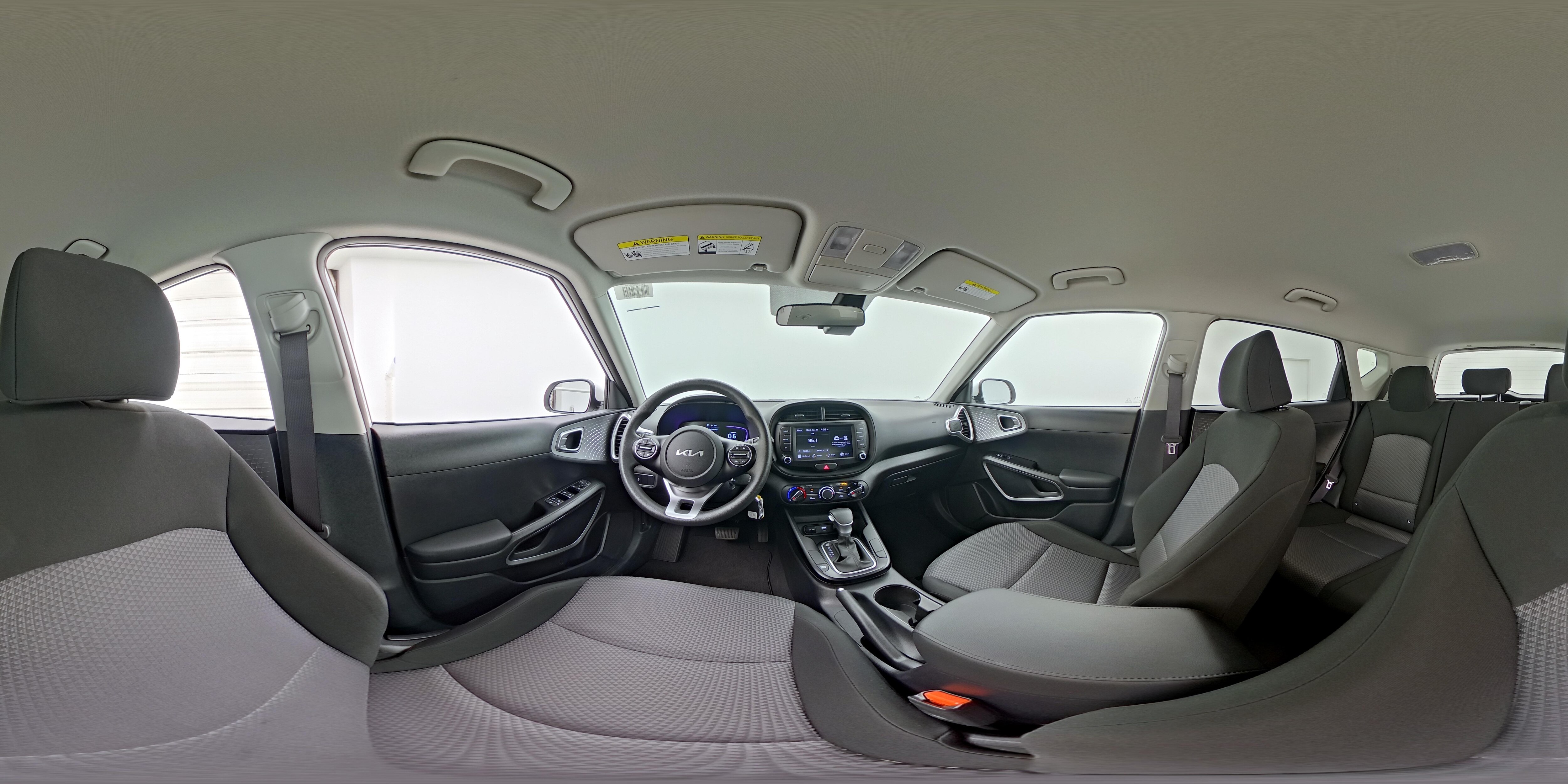 2025 Kia Soul LX - Photo 26