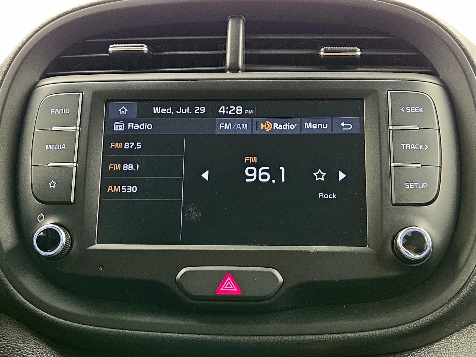 2025 Kia Soul LX - Photo 16