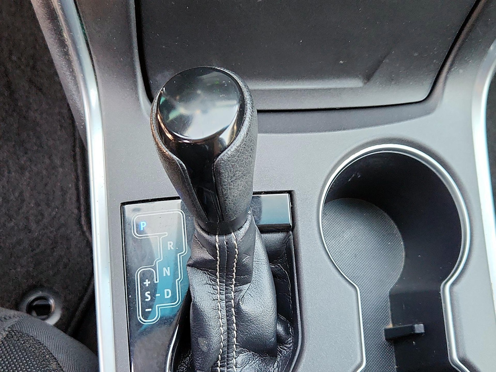 2016 Toyota Camry LE - Photo 17