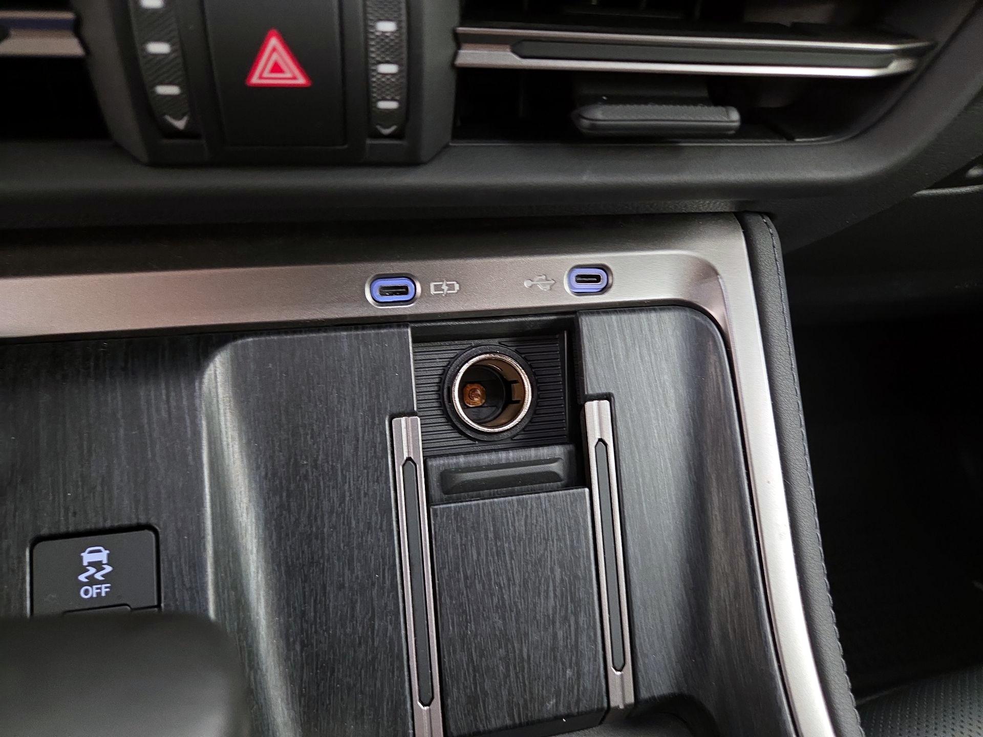 Thumbnail: 2025 Lexus GX - 19