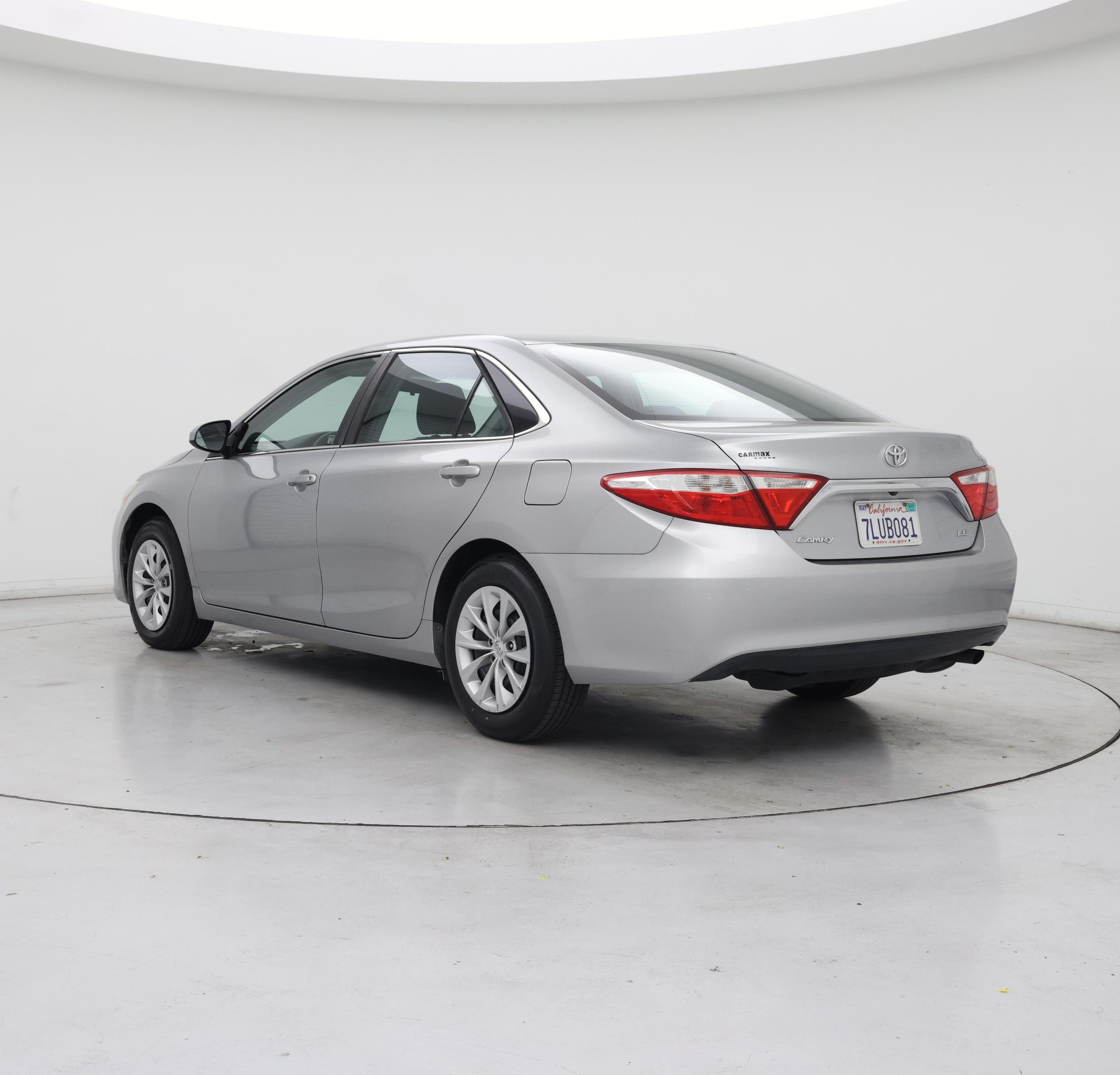 Thumbnail: 2015 Toyota Camry - 2