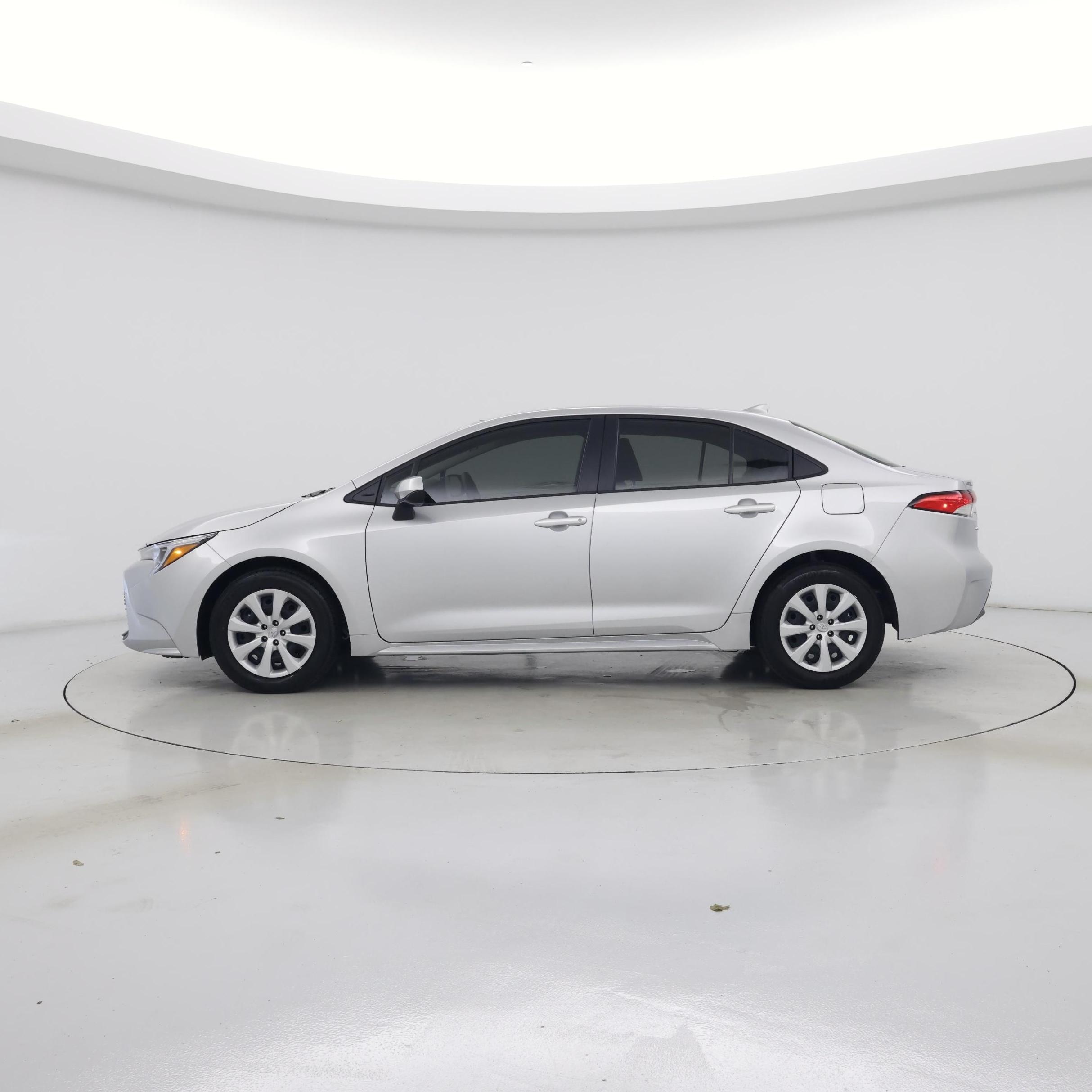 Thumbnail: 2025 Toyota Corolla - 3