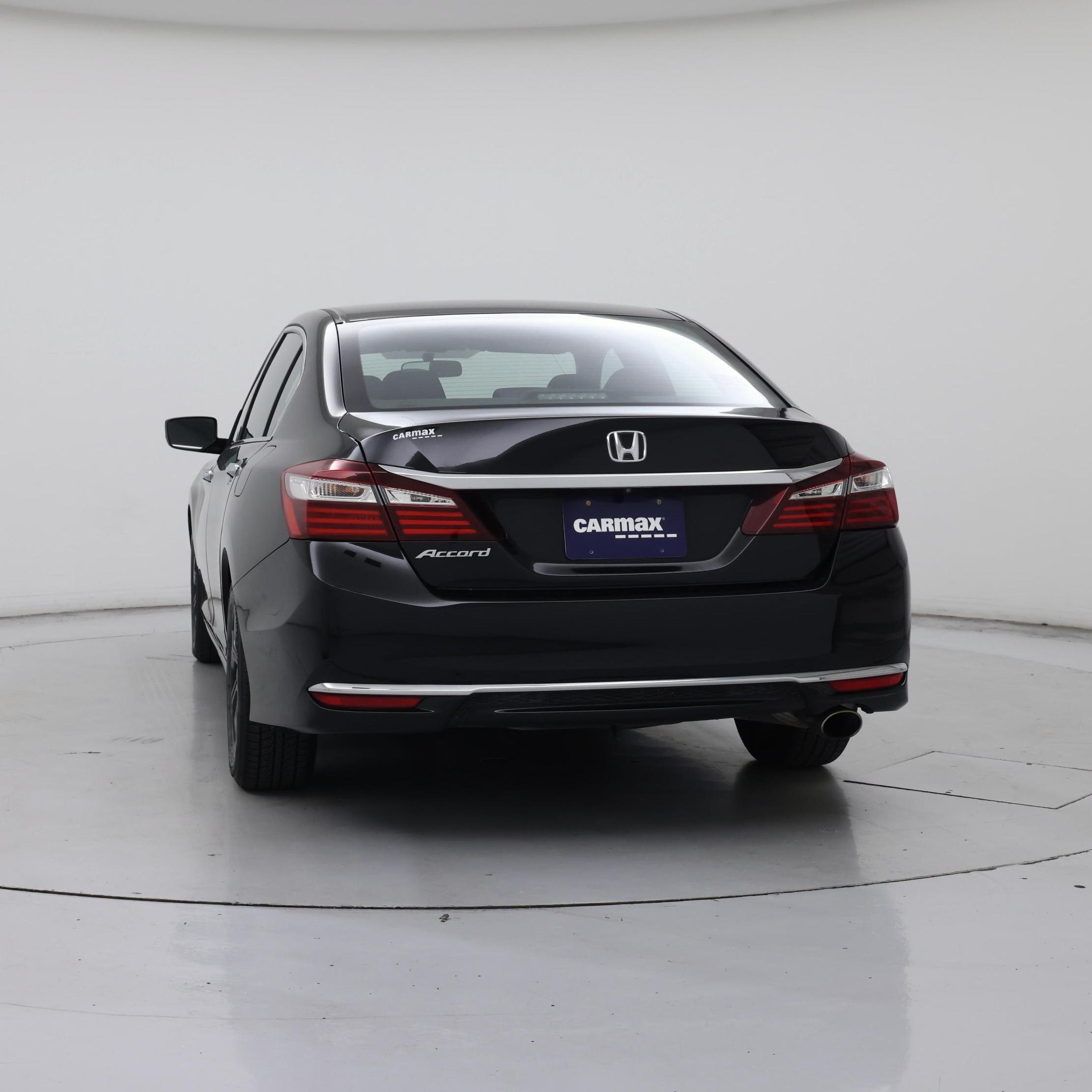 Thumbnail: 2017 Honda Accord - 6