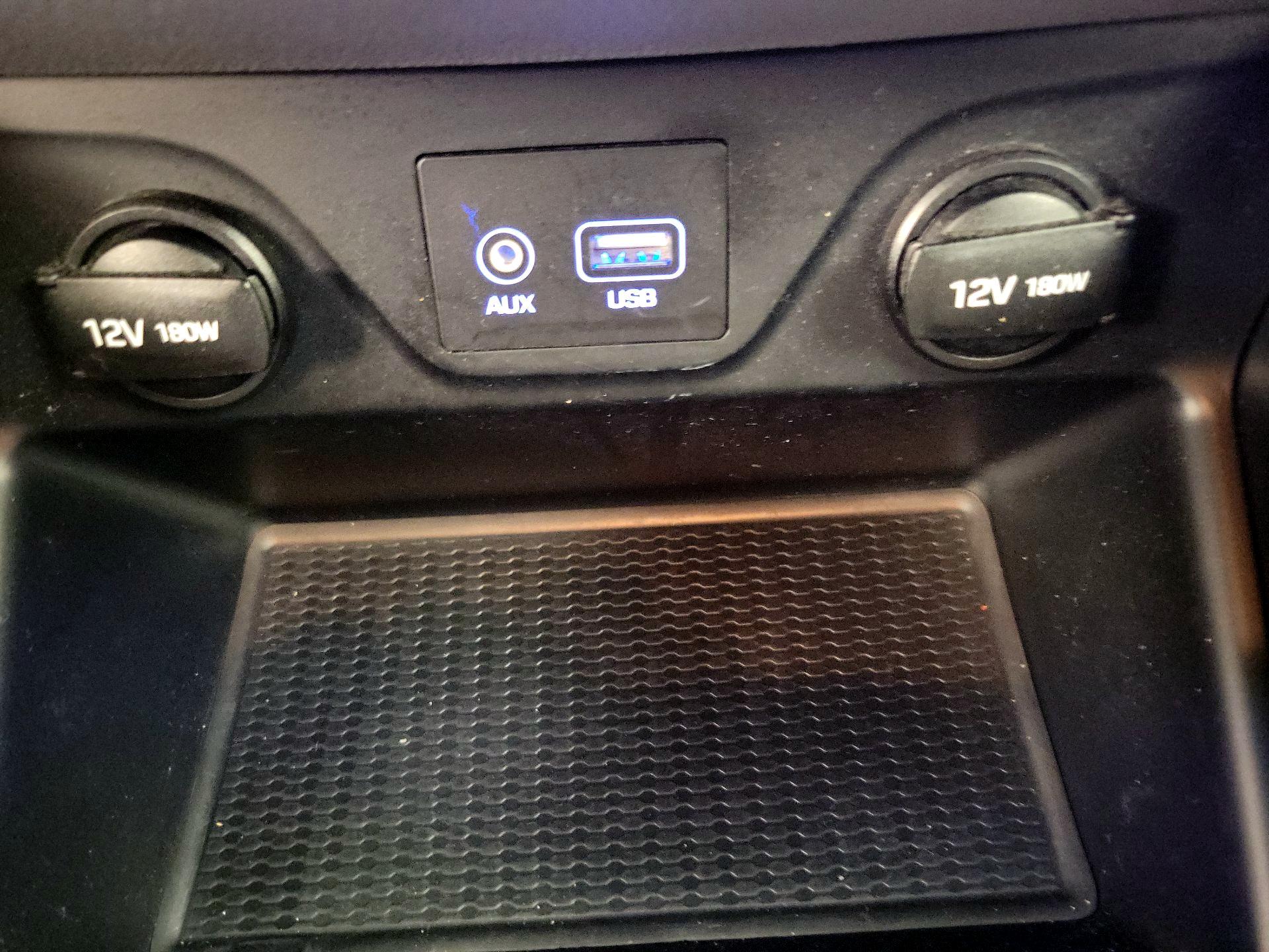 Thumbnail: 2019 Hyundai Tucson - 18