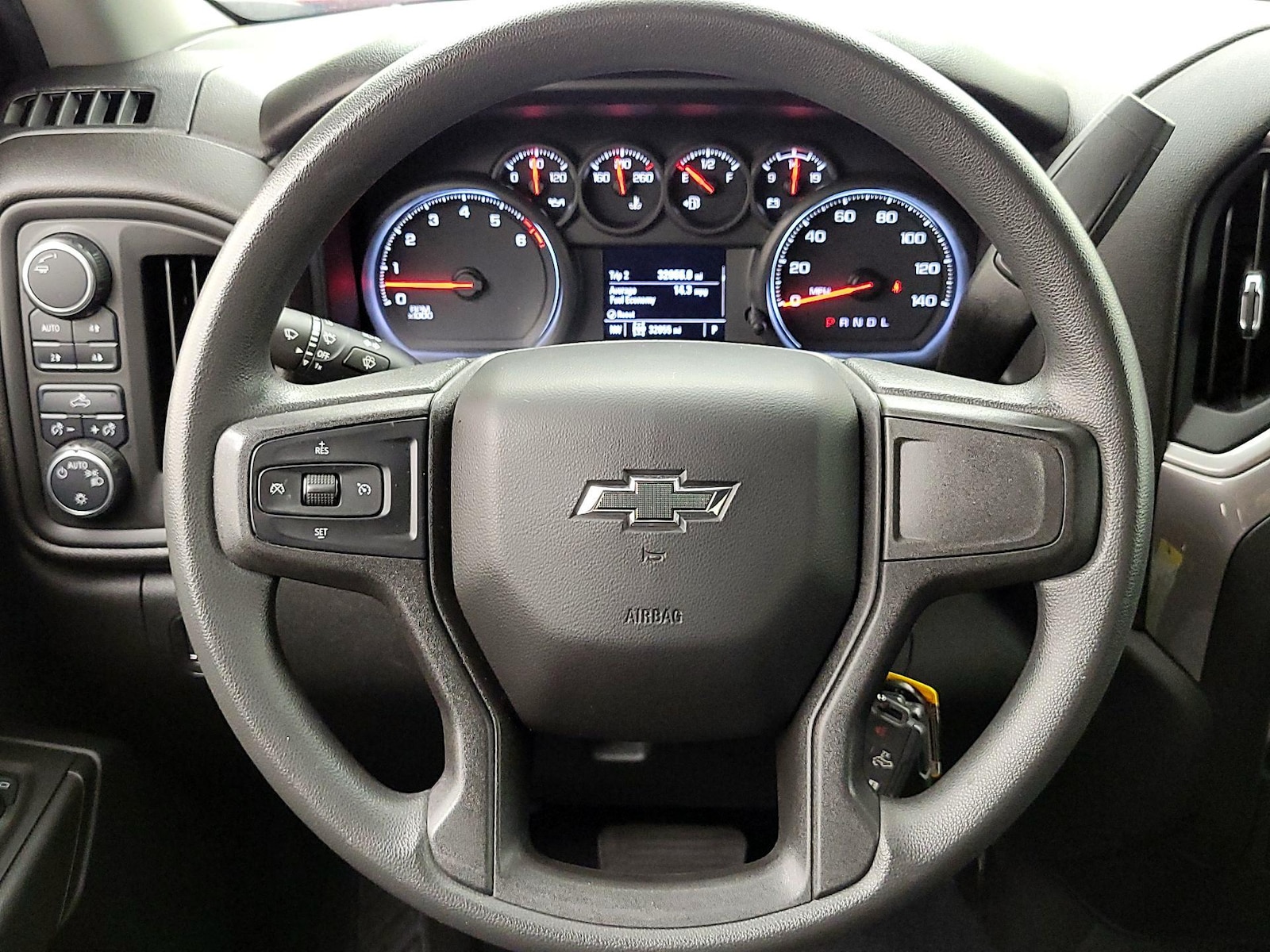 2021 Chevrolet Silverado 1500 Custom - Photo 11
