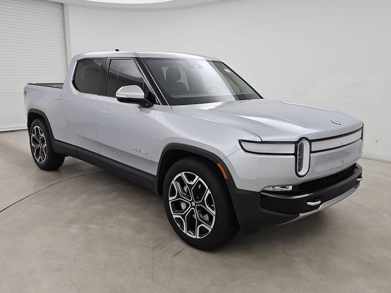 2024 Rivian R1T Adventure Dual-Motor Large