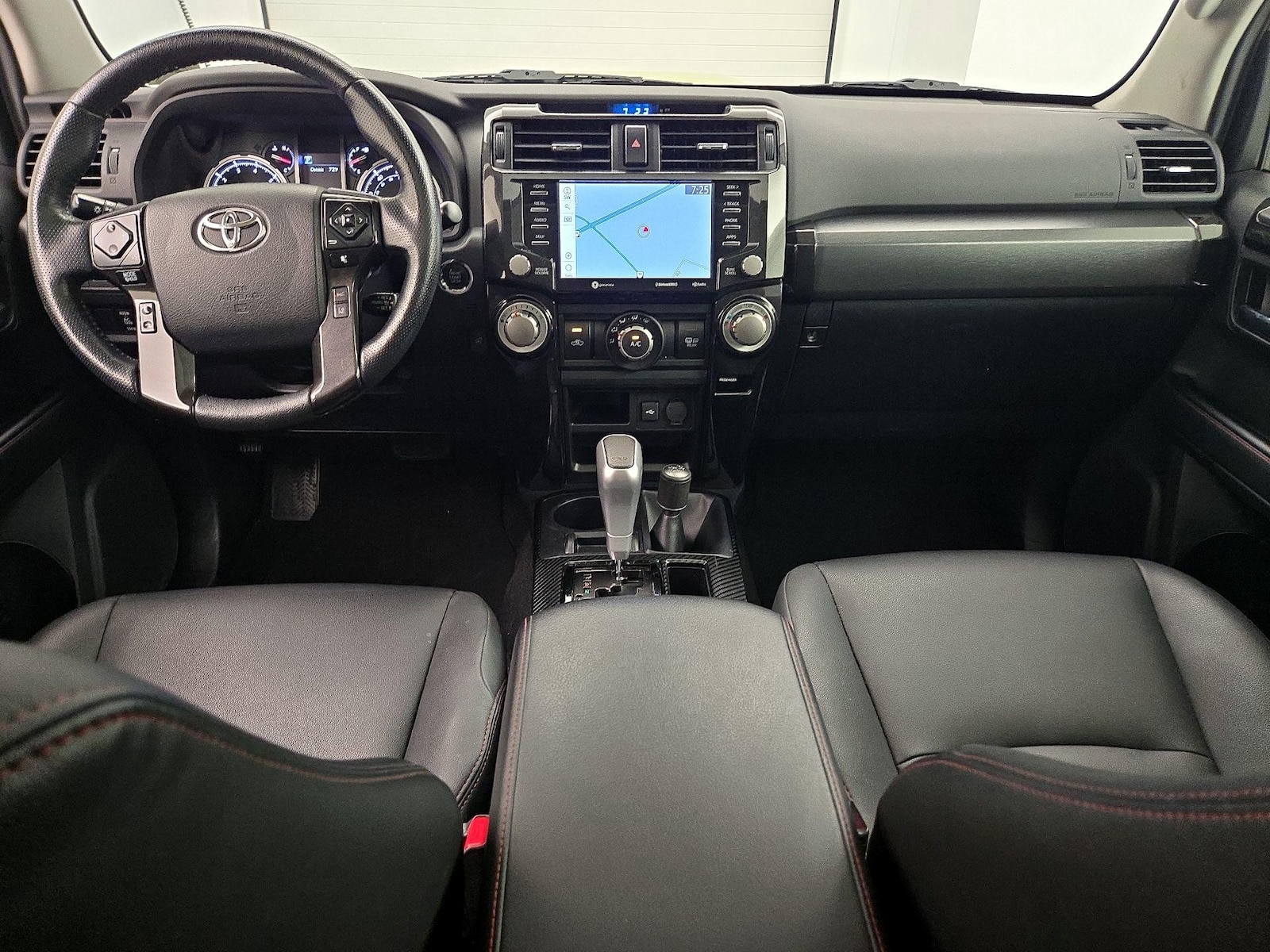 2023 Toyota 4Runner TRD Off-Road Premium - Photo 10