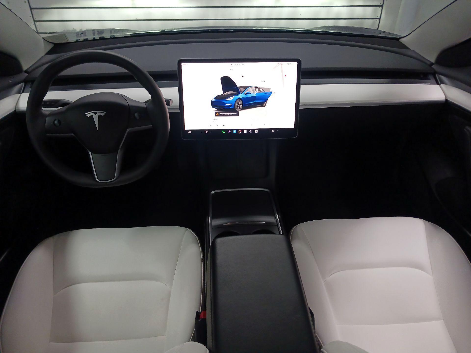 Thumbnail: 2023 Tesla Model 3 - 9
