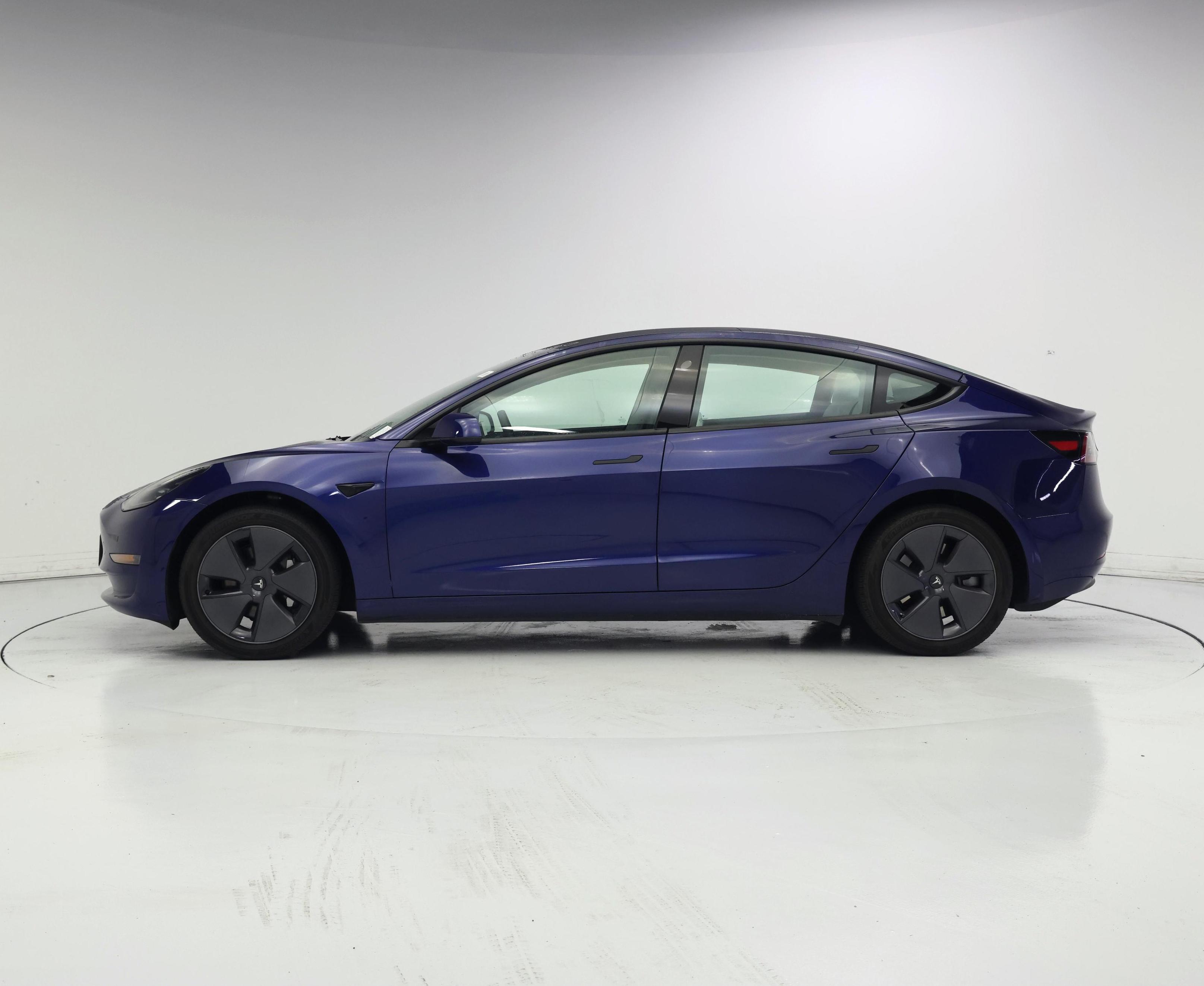 Thumbnail: 2023 Tesla Model 3 - 3