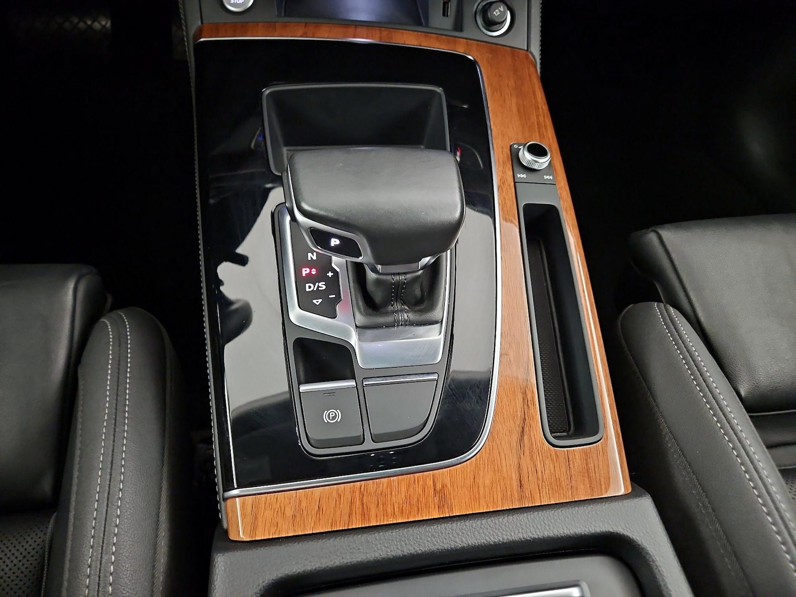 2021 Audi Q5 Premium Plus - Photo 16