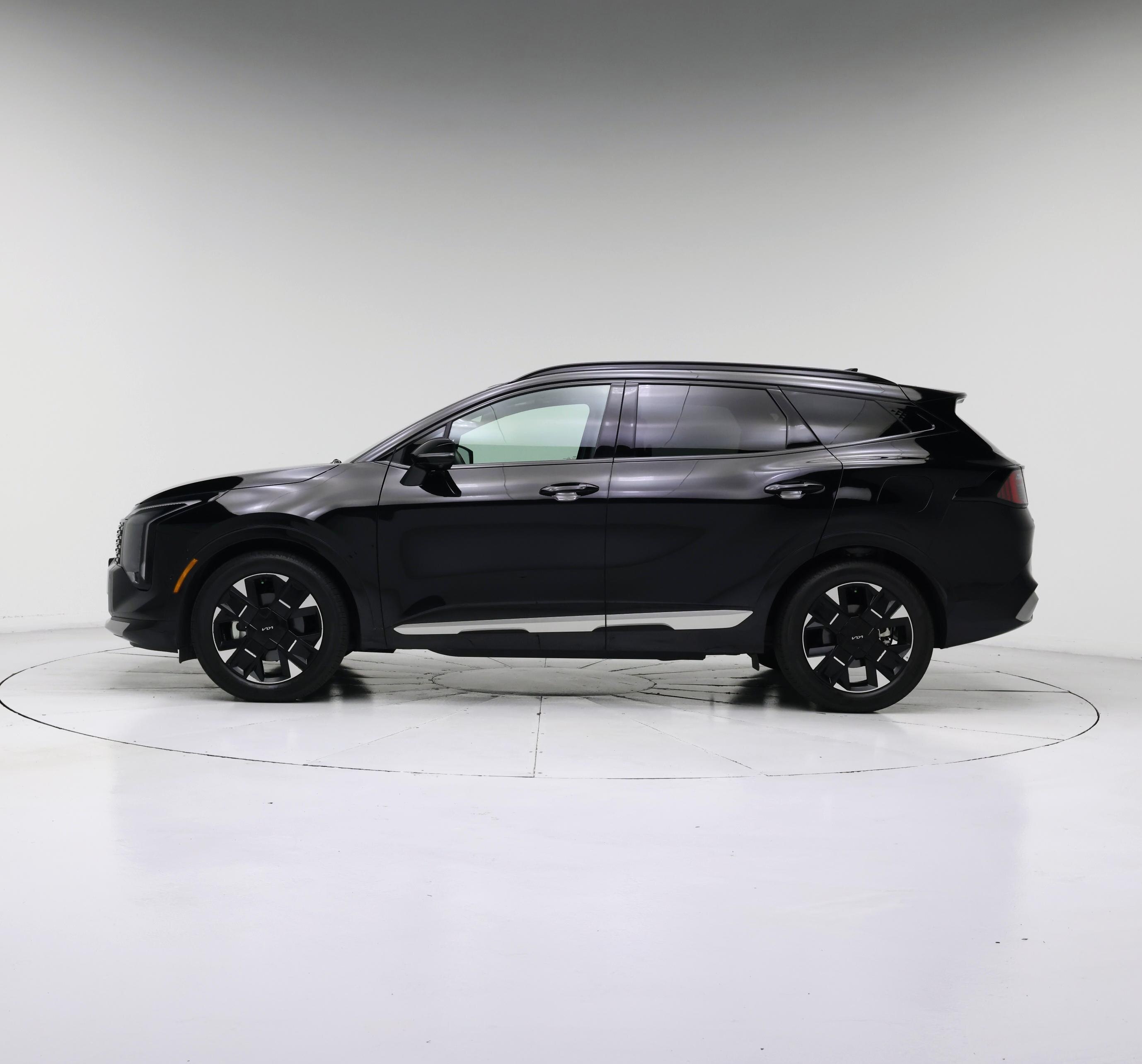Thumbnail: 2026 Kia Sportage - 3