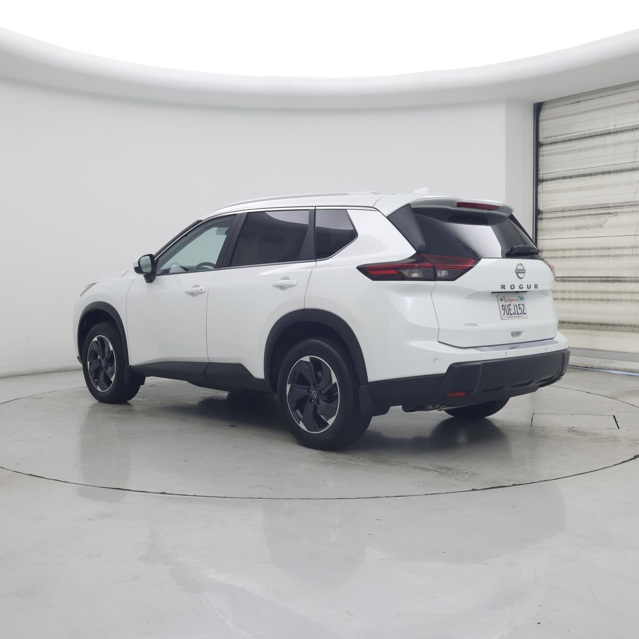 Thumbnail: 2025 Nissan Rogue - 2