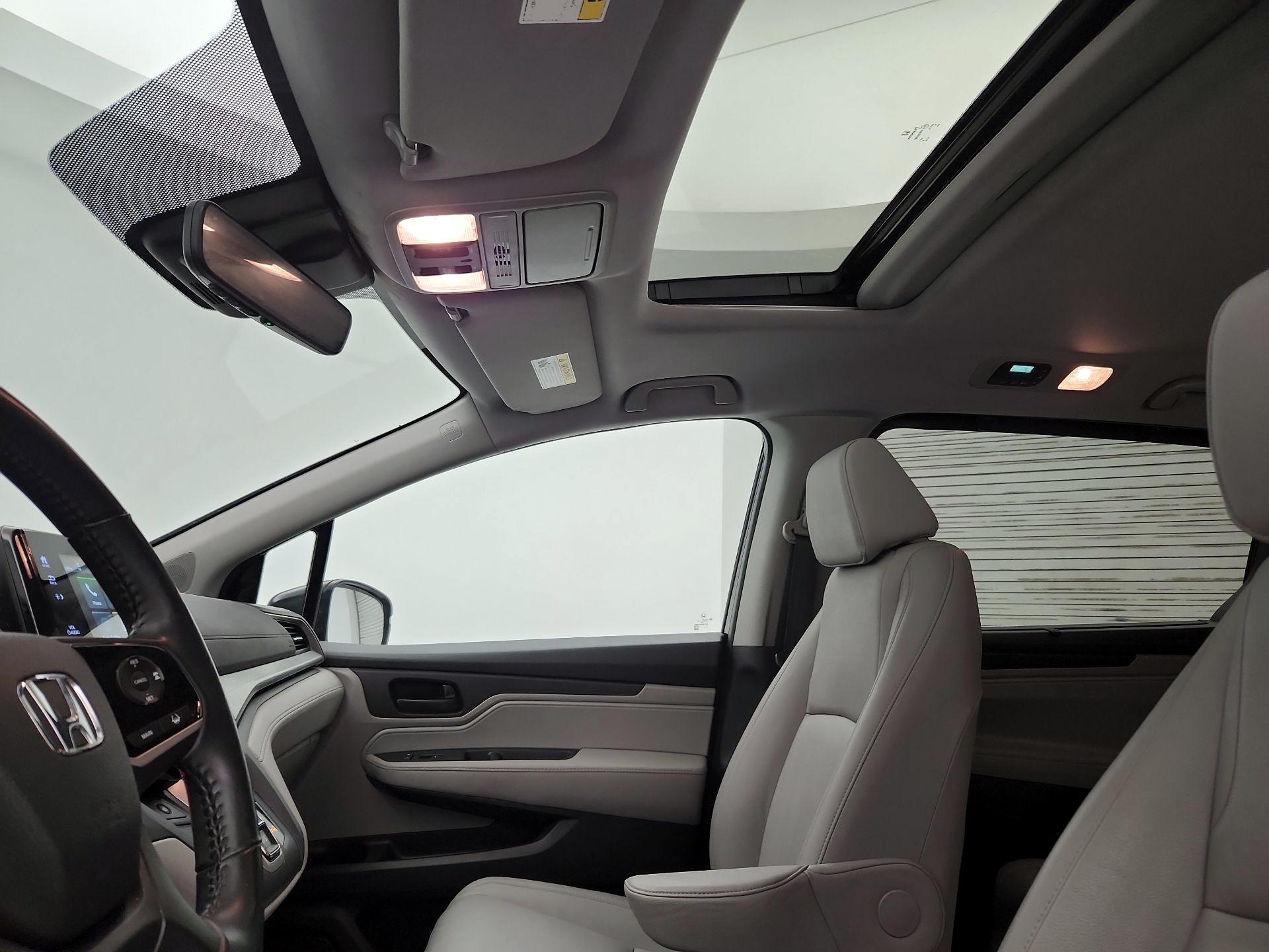 Thumbnail: 2019 Honda Odyssey - 19