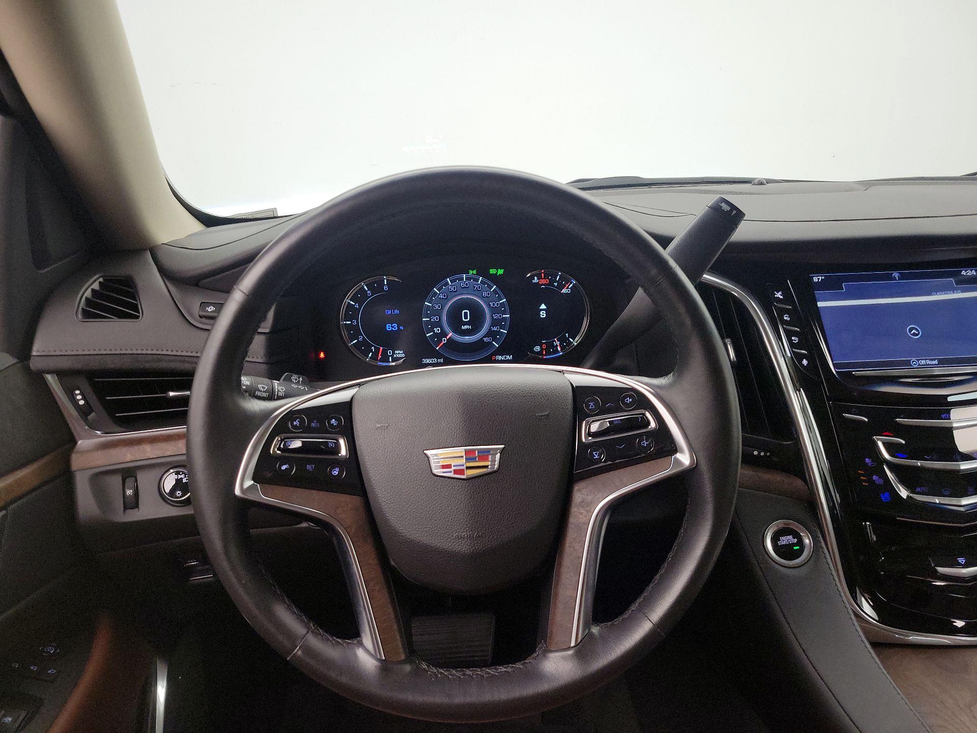 Thumbnail: 2016 Cadillac Escalade - 10