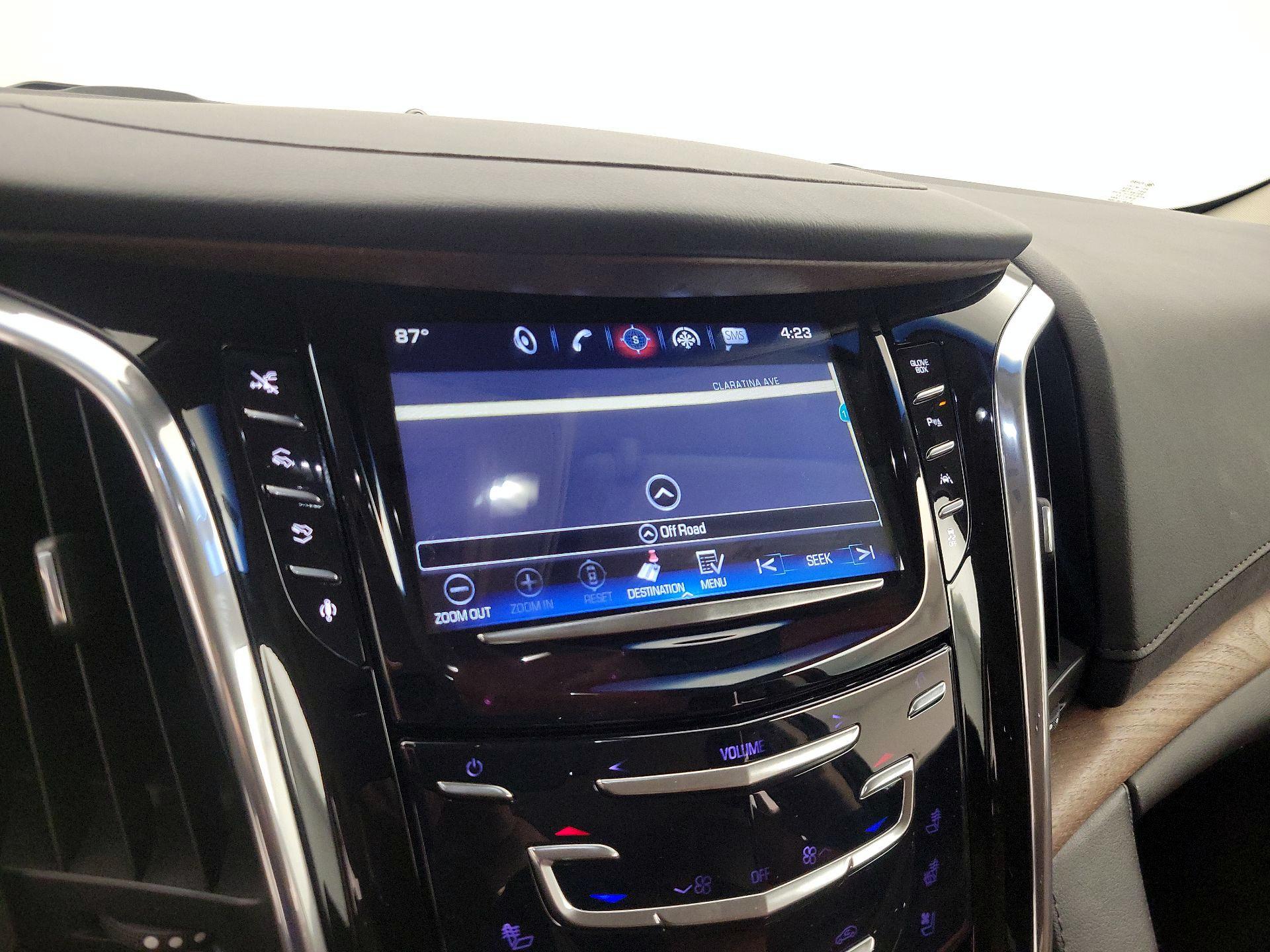 Thumbnail: 2016 Cadillac Escalade - 14