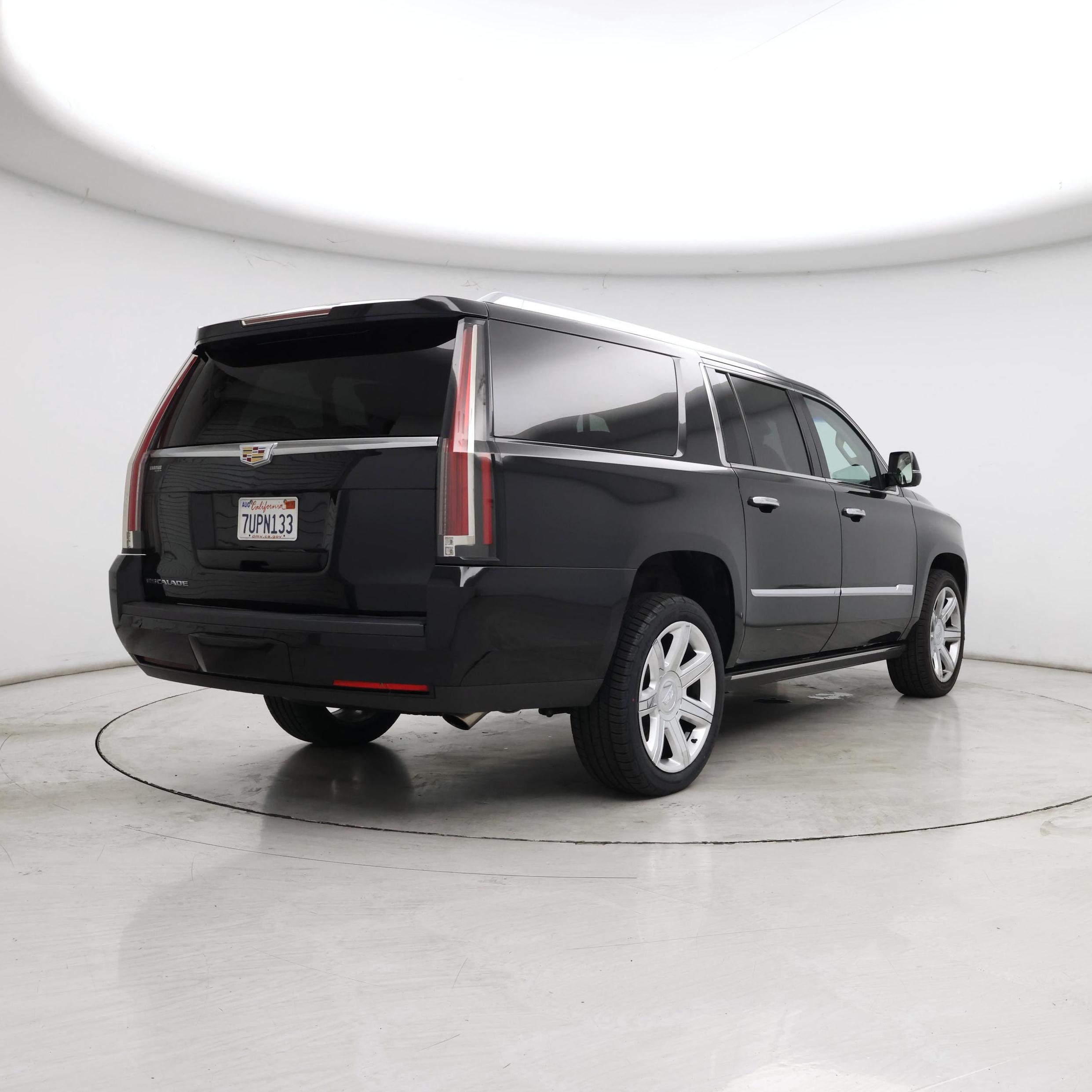 Thumbnail: 2016 Cadillac Escalade - 8