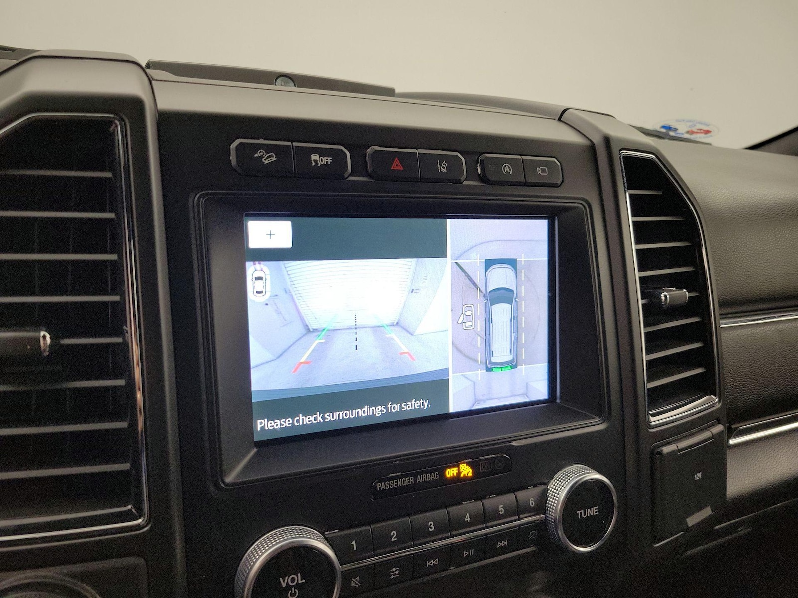 2020 Ford Expedition Limited - Photo 16
