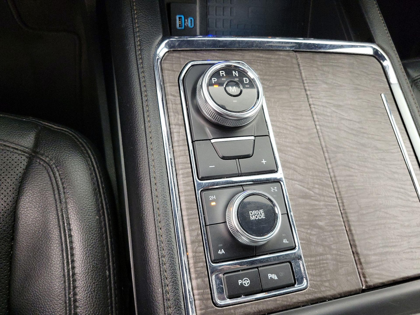 2020 Ford Expedition Limited - Photo 19