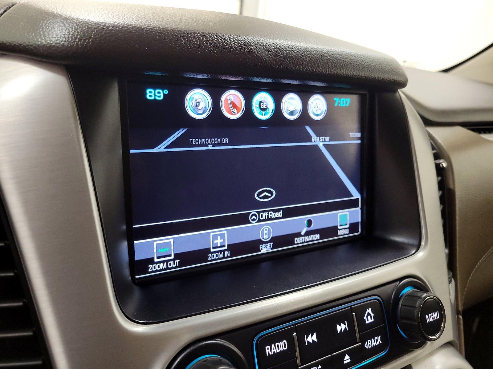 2020 GMC Yukon SLT - Photo 15