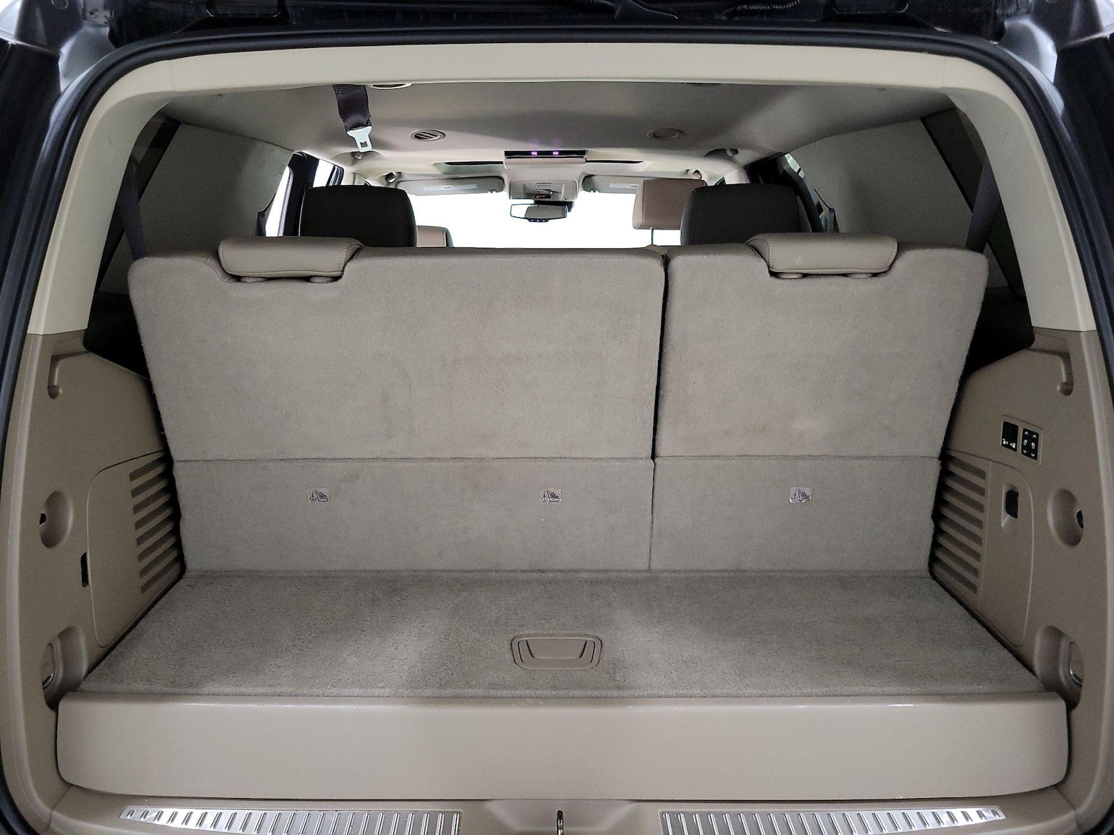 2020 GMC Yukon SLT - Photo 24