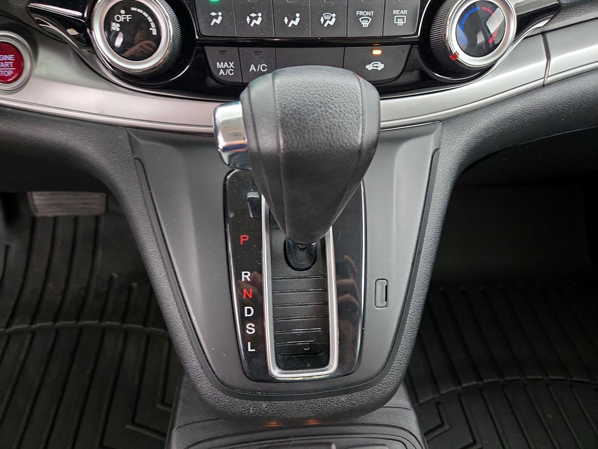 Thumbnail: 2016 Honda CR-V - 17