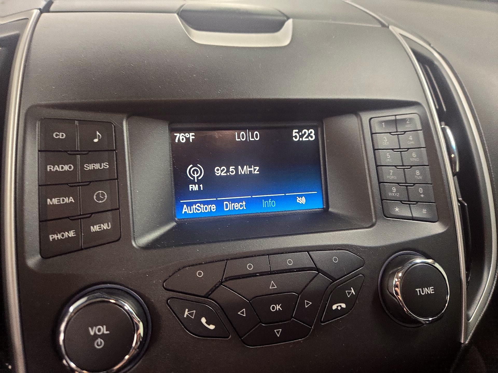 Thumbnail: 2017 Ford Edge - 15
