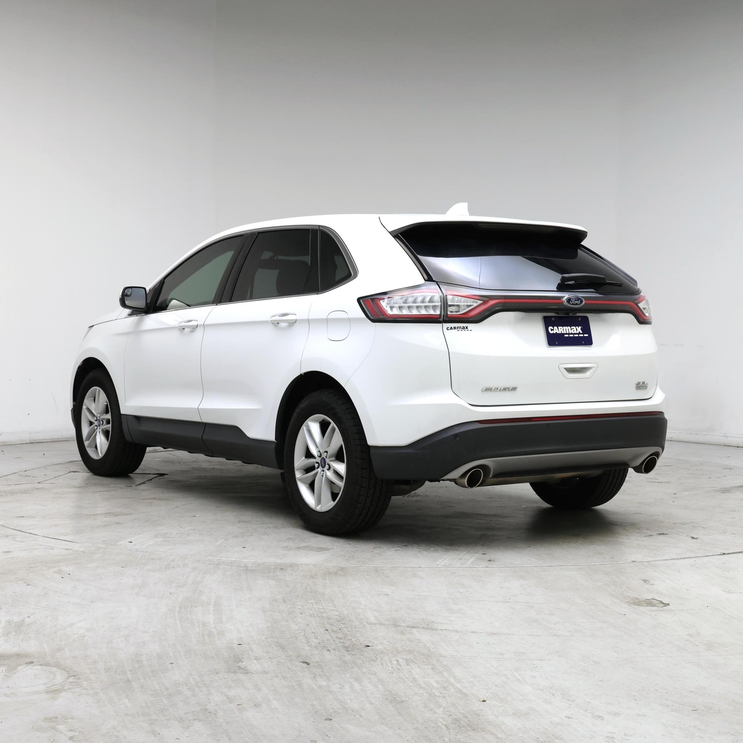Thumbnail: 2017 Ford Edge - 2