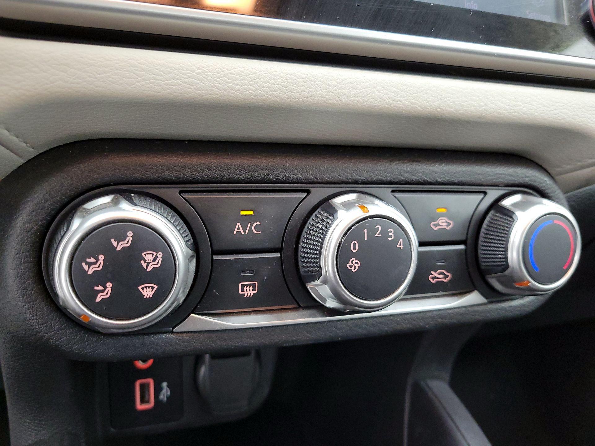 Thumbnail: 2021 Nissan Versa - 15
