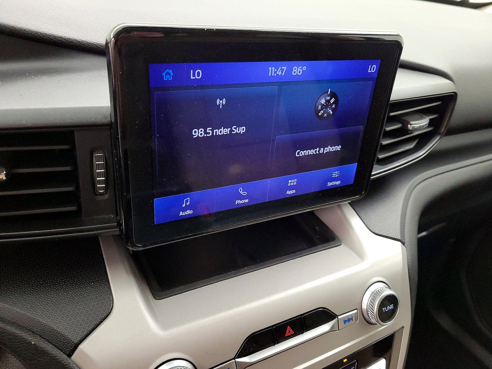 2023 Ford Explorer Base - Photo 14