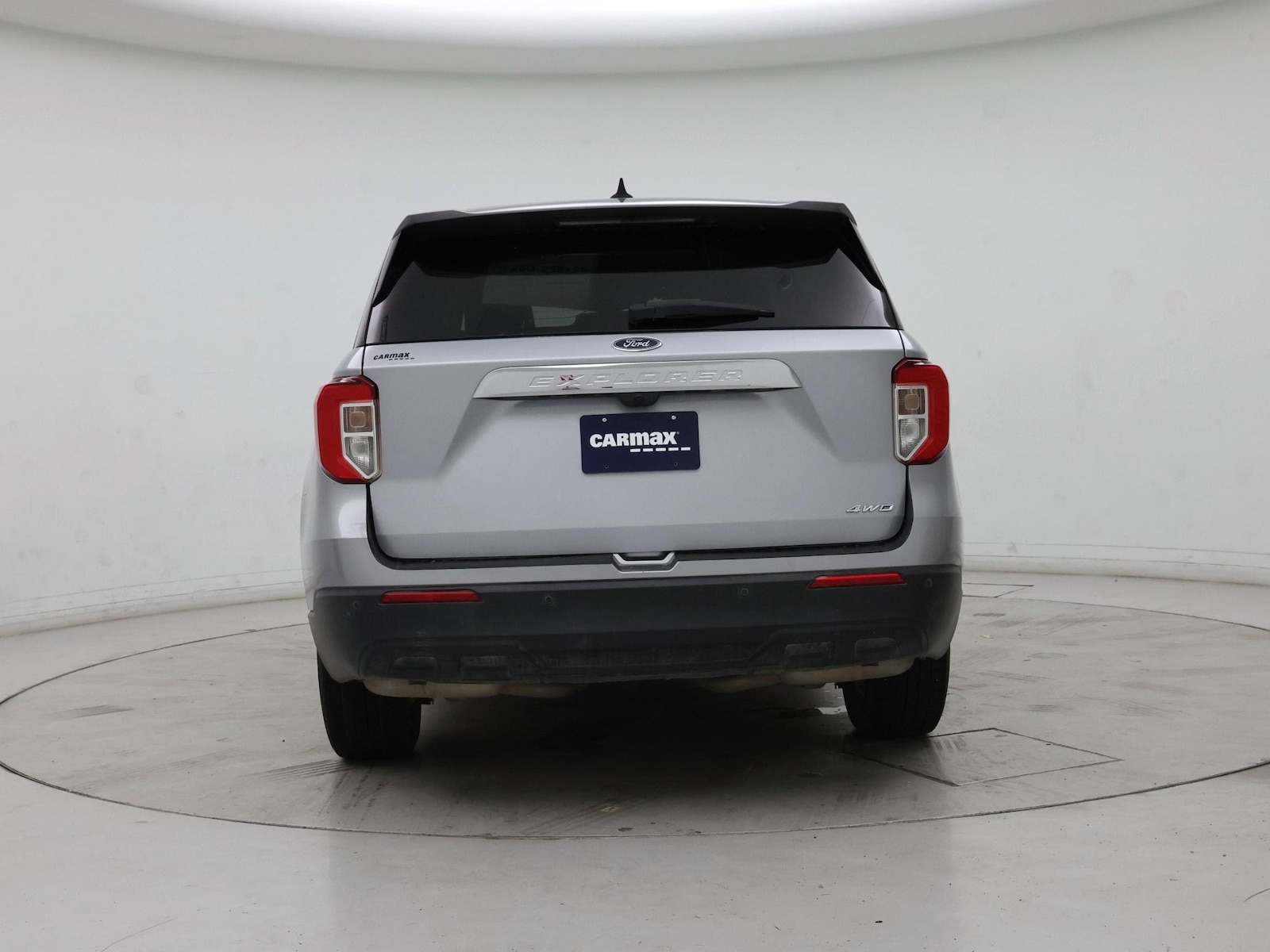 2023 Ford Explorer Base - Photo 7