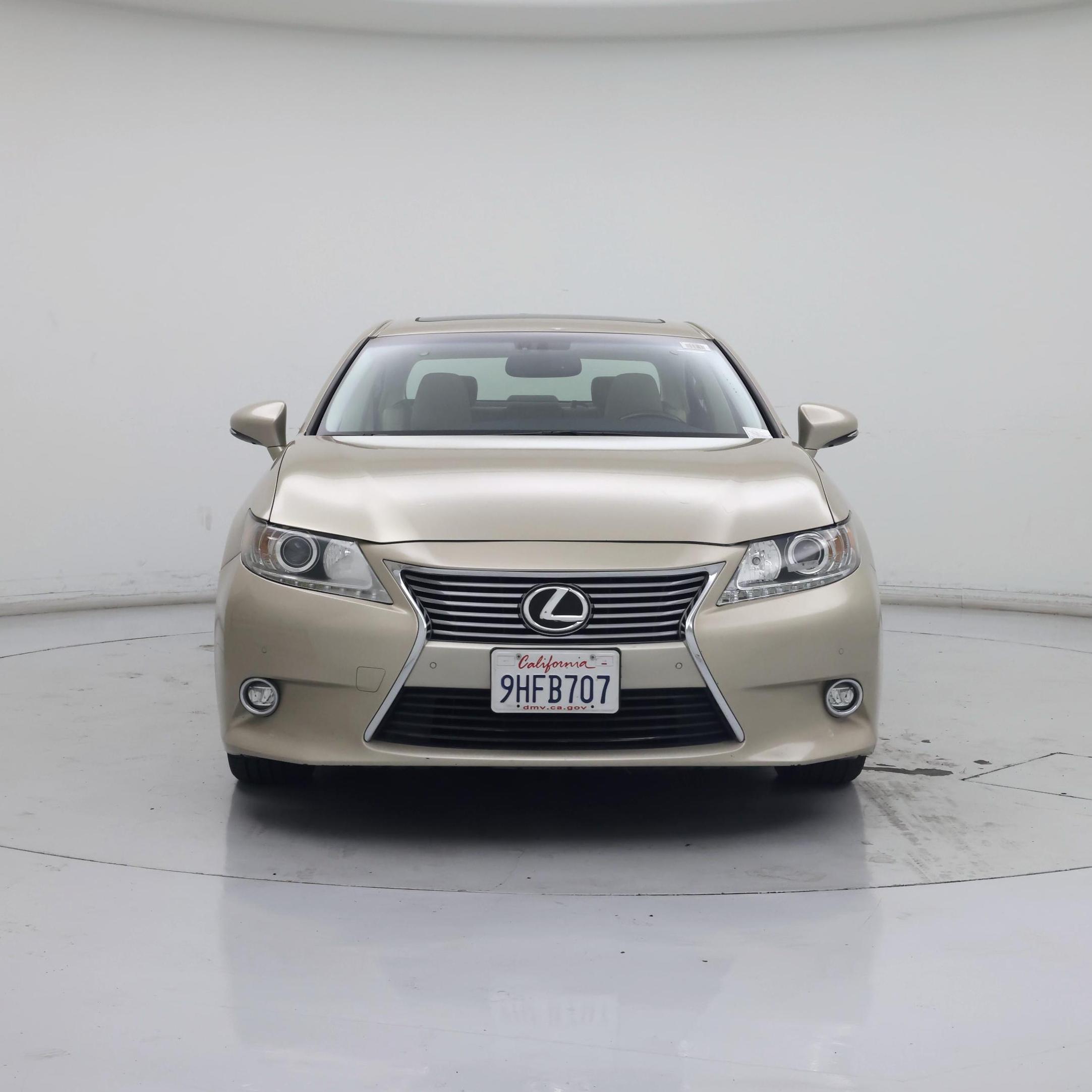 Thumbnail: 2014 Lexus ES - 5