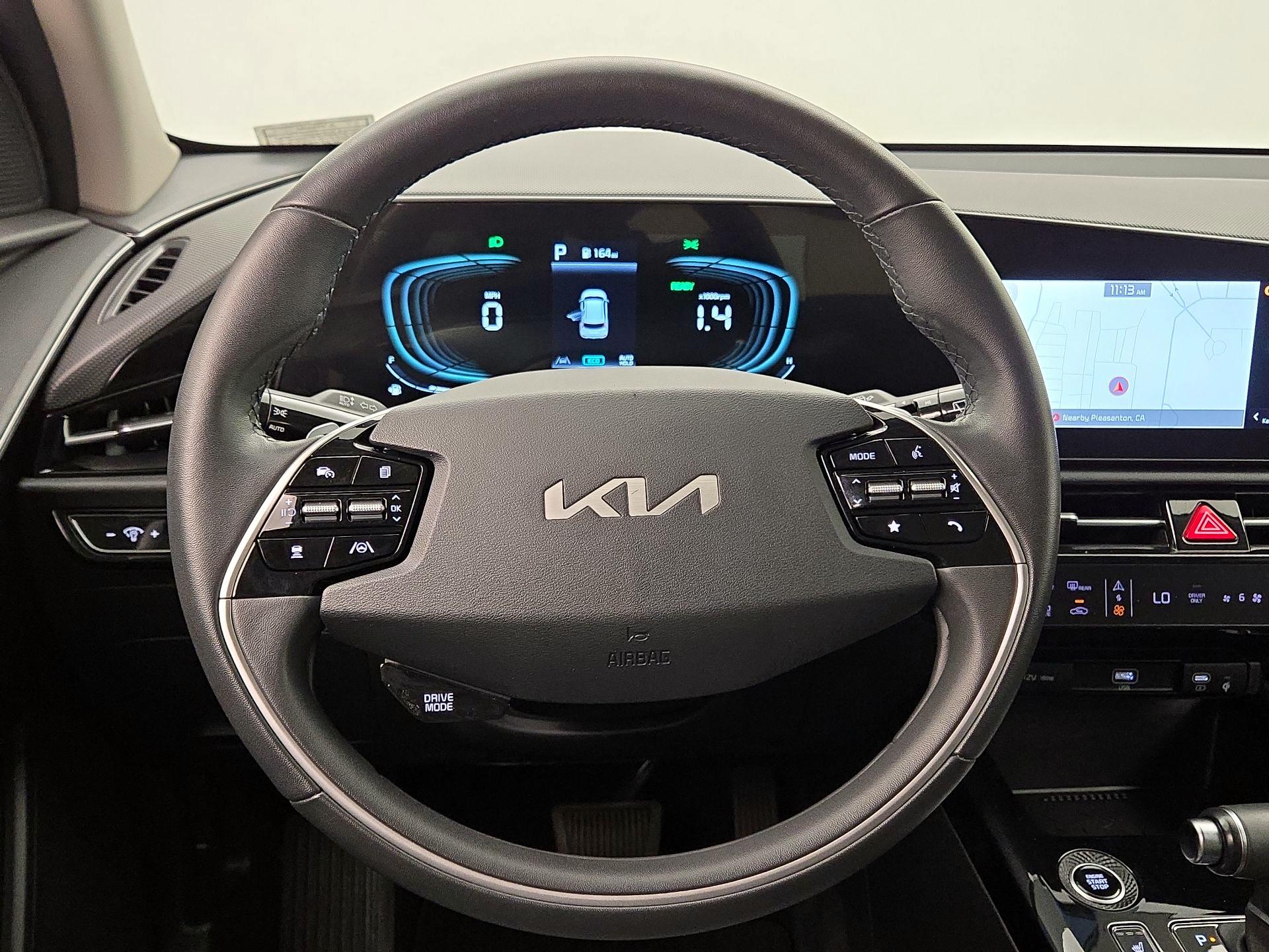 Thumbnail: 2023 Kia Niro - 10