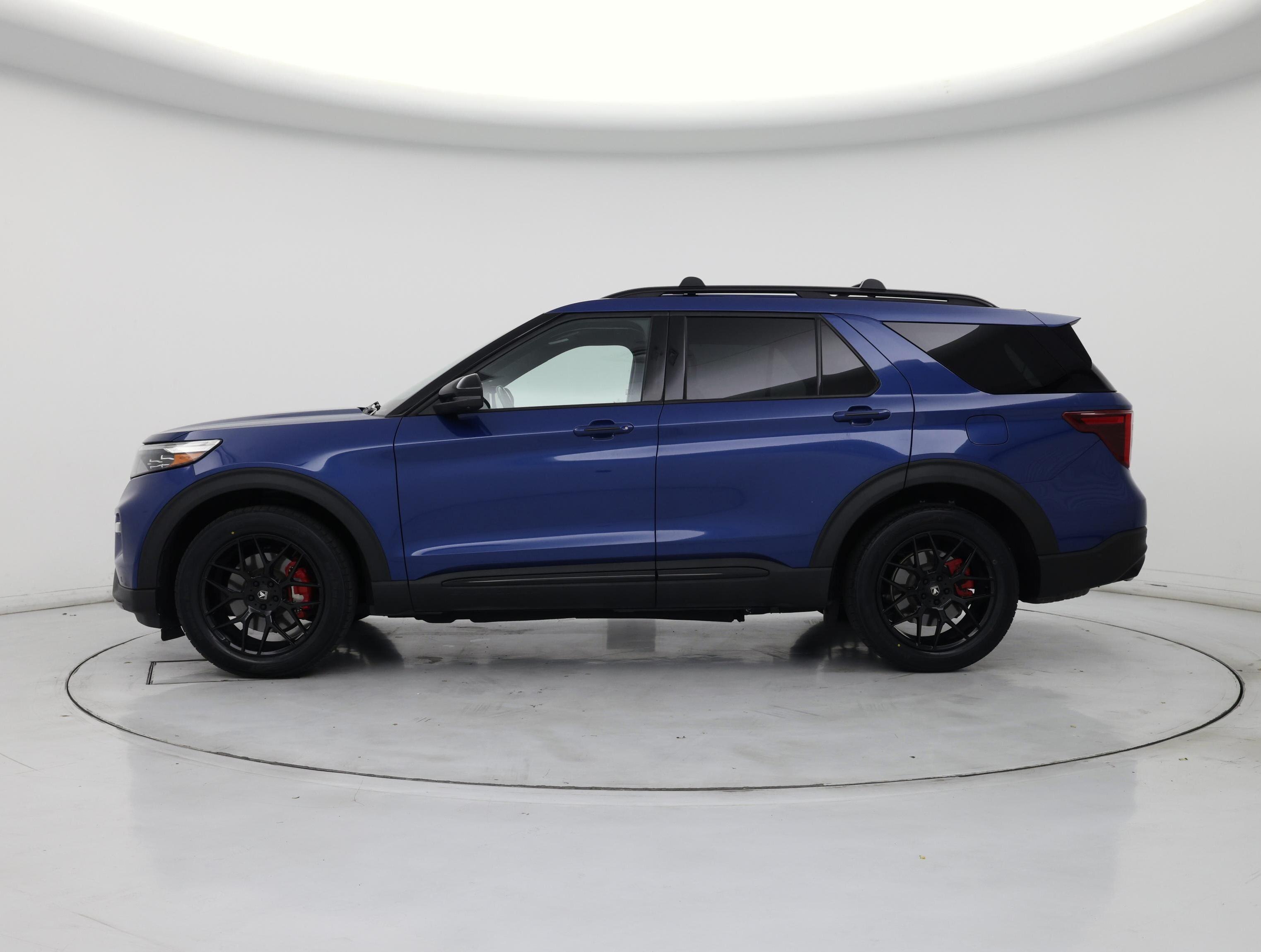 Thumbnail: 2021 Ford Explorer - 3