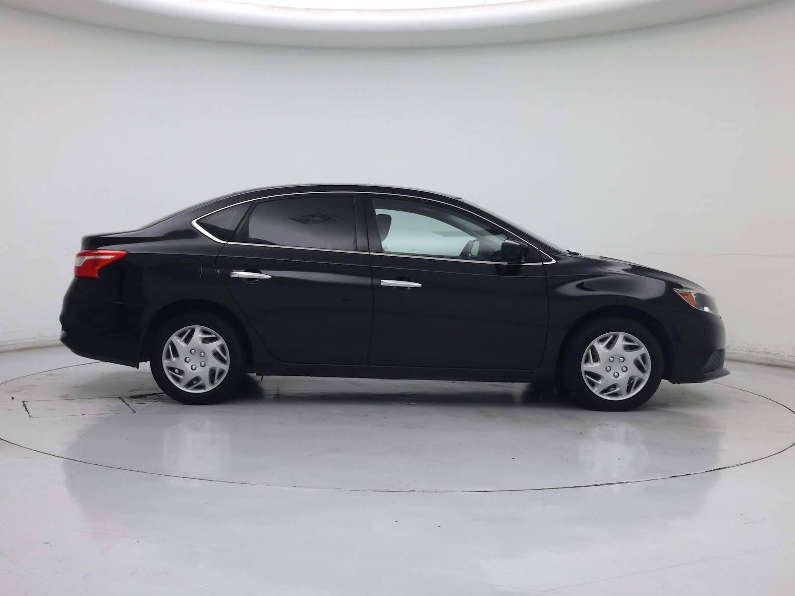 2016 Nissan Sentra S - Photo 8