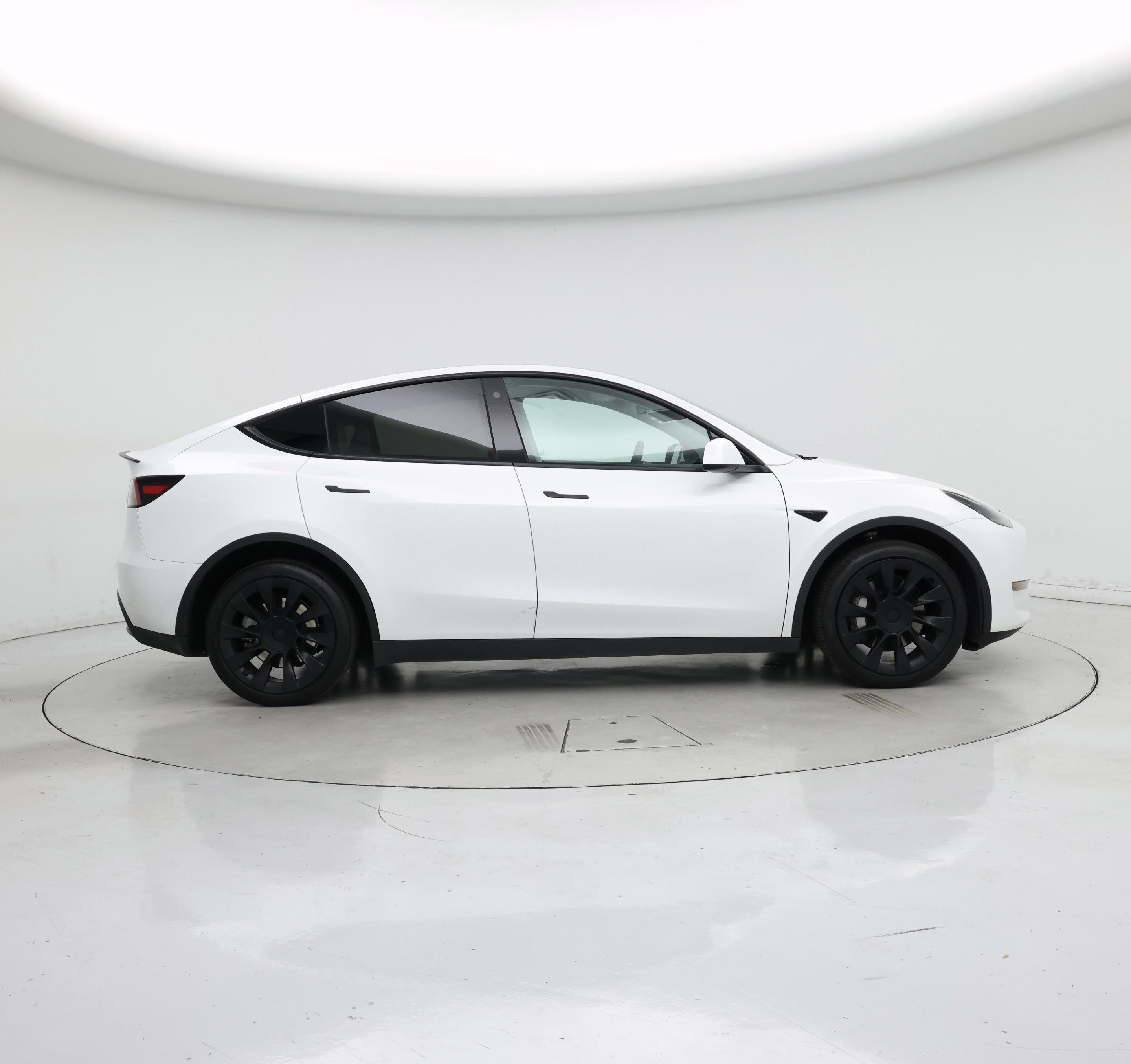 Thumbnail: 2023 Tesla Model Y - 7