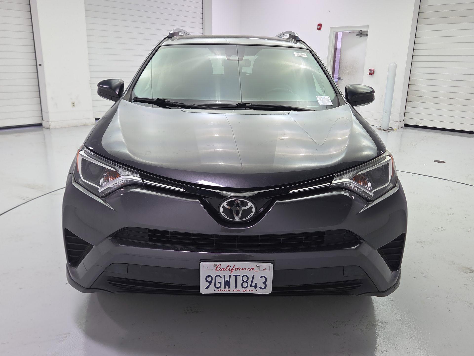 Thumbnail: 2017 Toyota RAV4 - 2