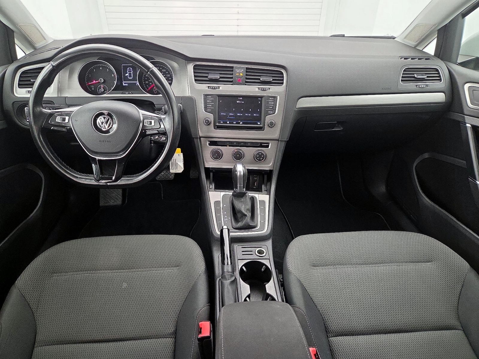 2017 Volkswagen Golf S - Photo 10