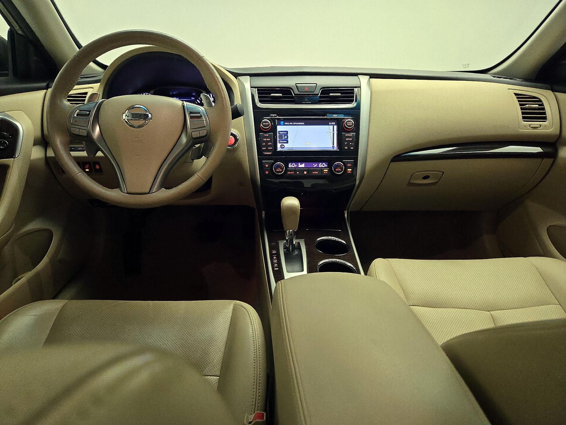 Thumbnail: 2014 Nissan Altima - 8