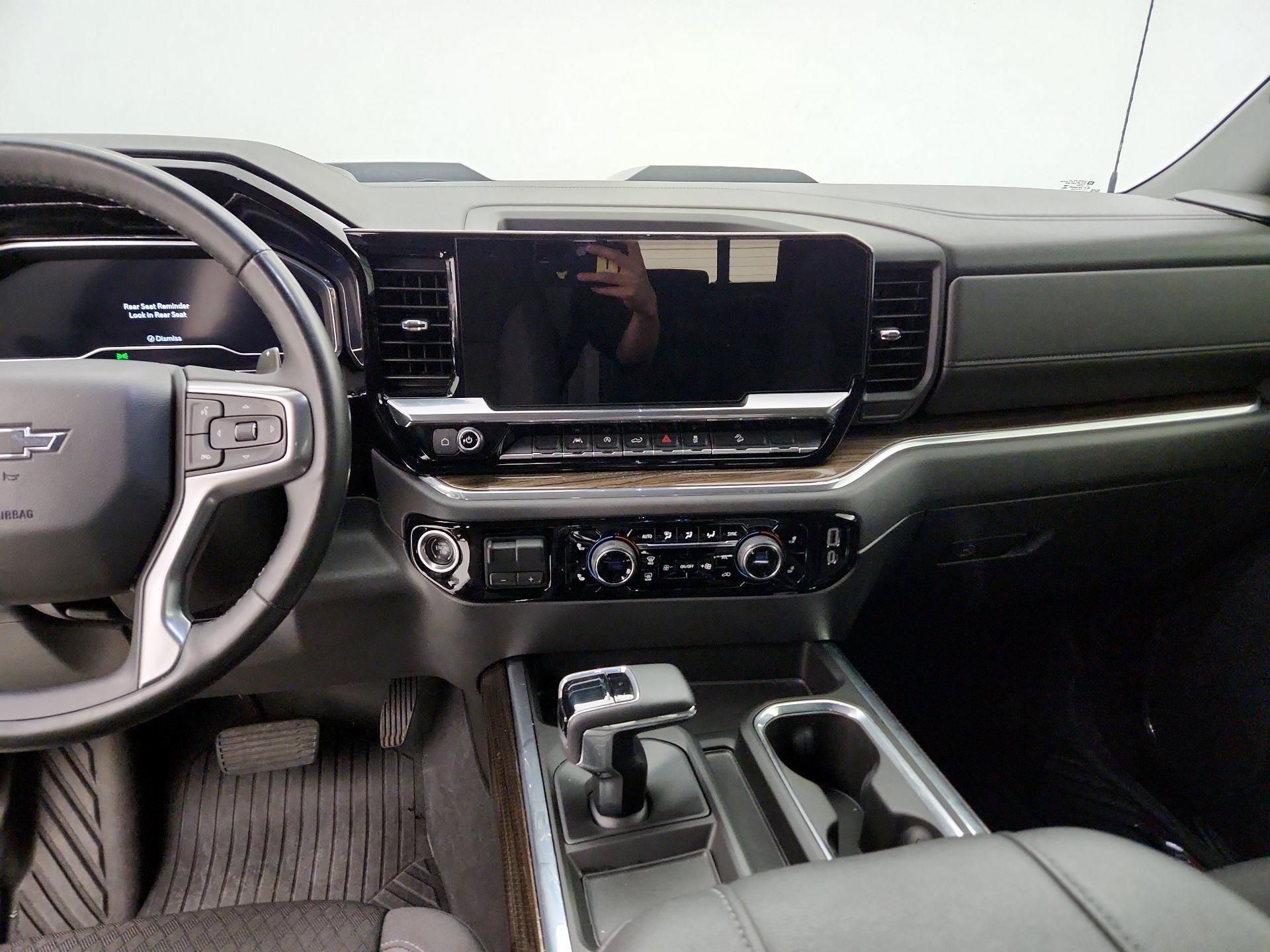 Thumbnail: 2024 Chevrolet Silverado 1500 - 9
