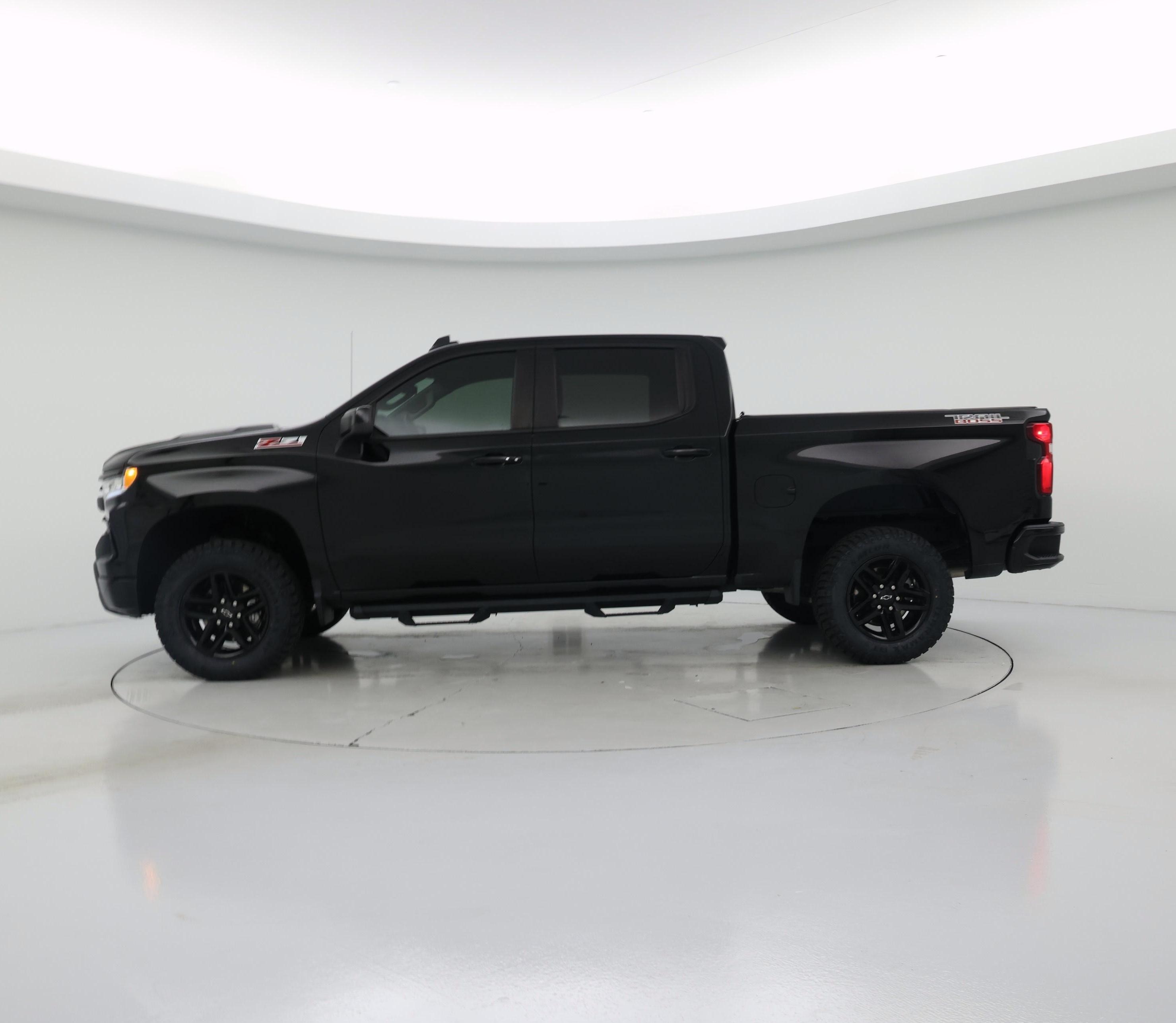 Thumbnail: 2024 Chevrolet Silverado 1500 - 3