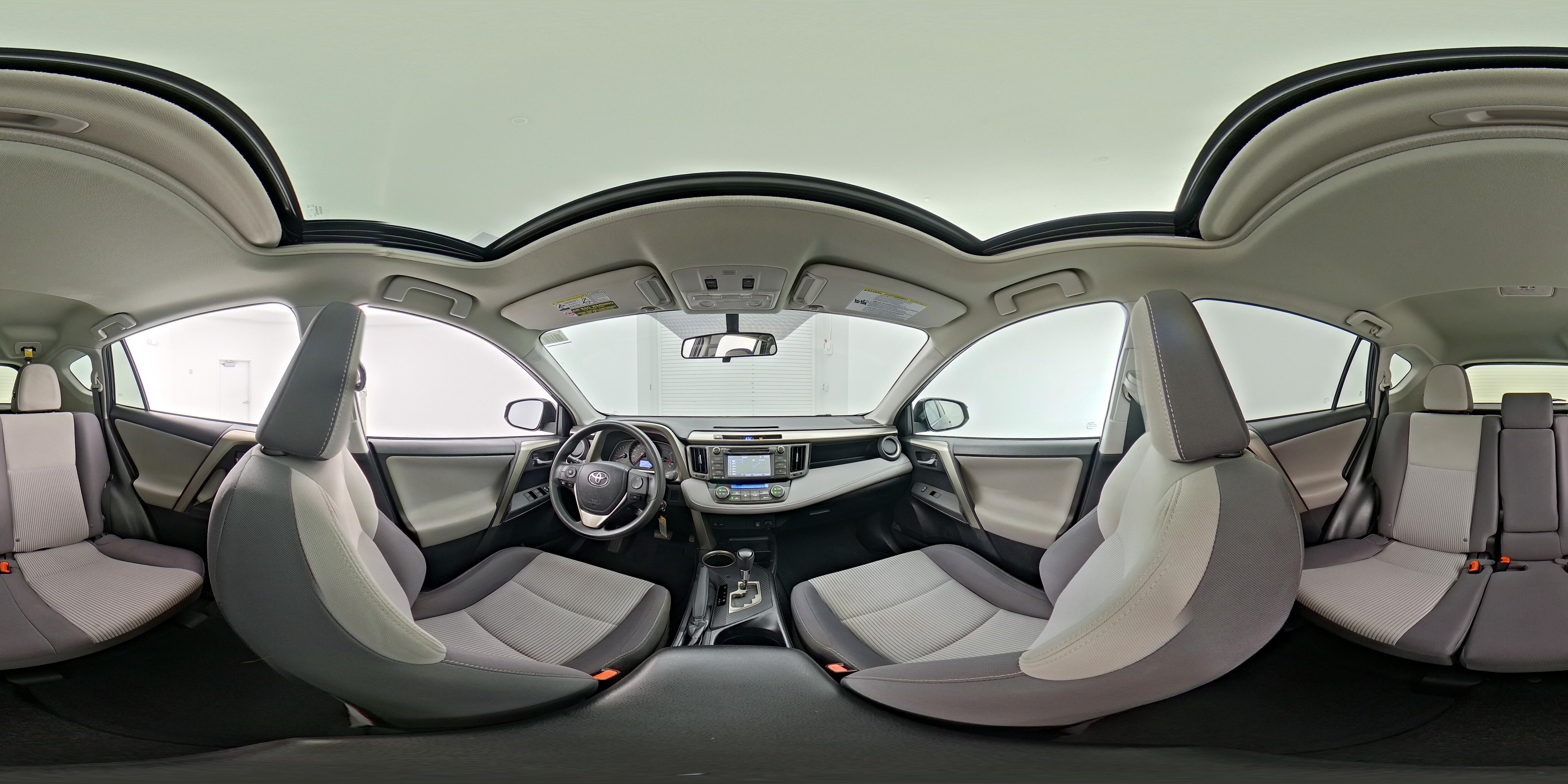 2015 Toyota RAV4 XLE - Photo 26
