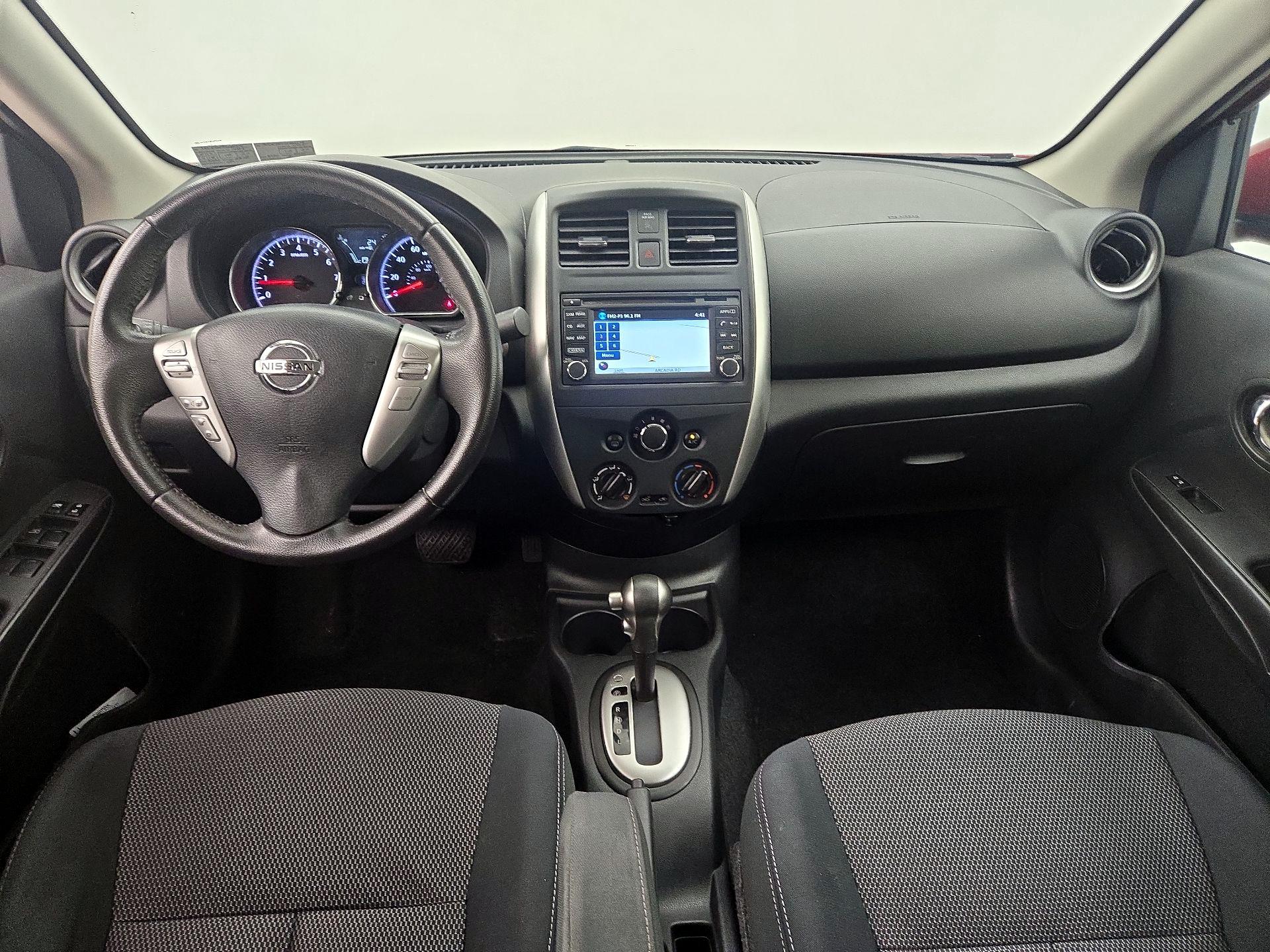 Thumbnail: 2016 Nissan Versa - 9
