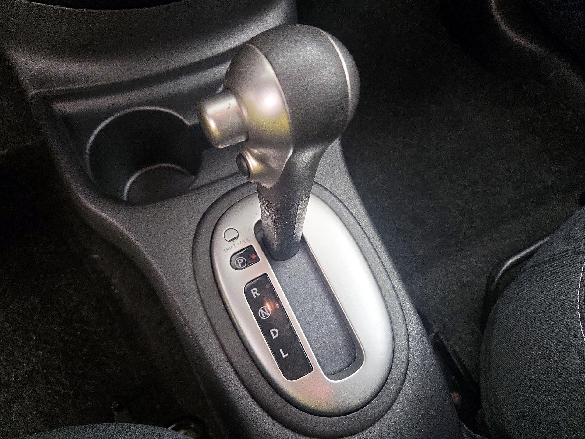 Thumbnail: 2016 Nissan Versa - 18