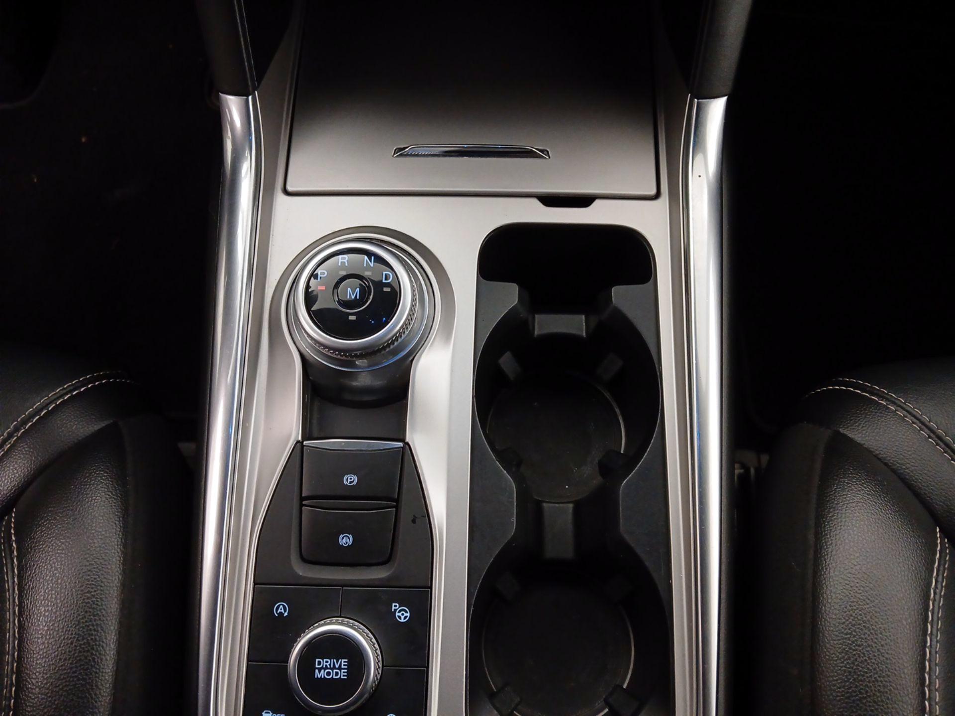 Thumbnail: 2020 Ford Explorer - 18