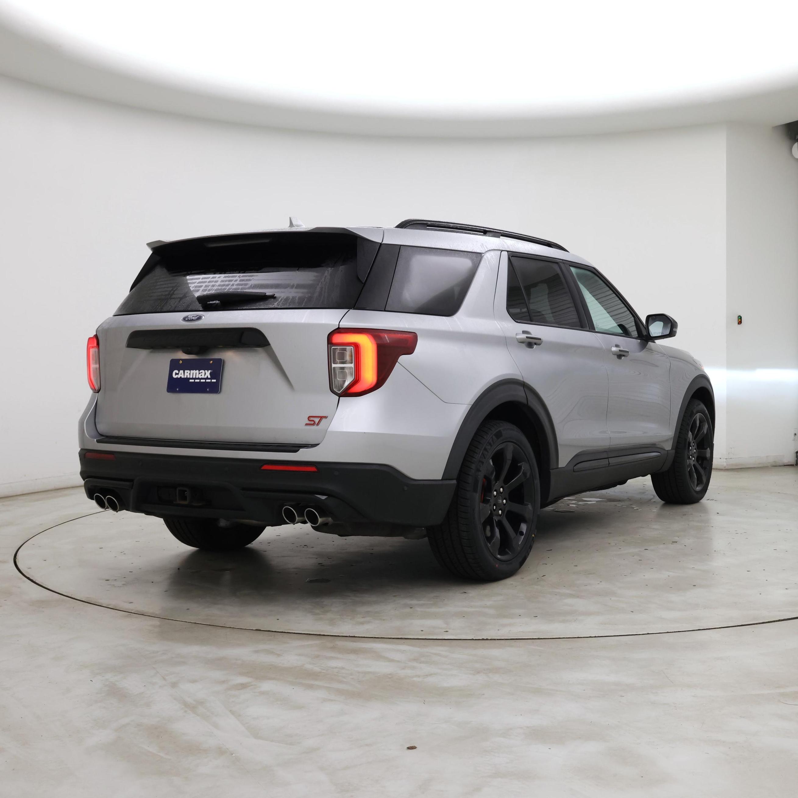 Thumbnail: 2020 Ford Explorer - 8