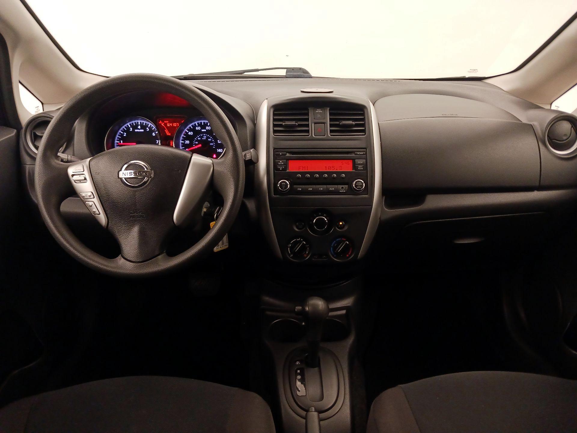 Thumbnail: 2016 Nissan Versa Note - 9